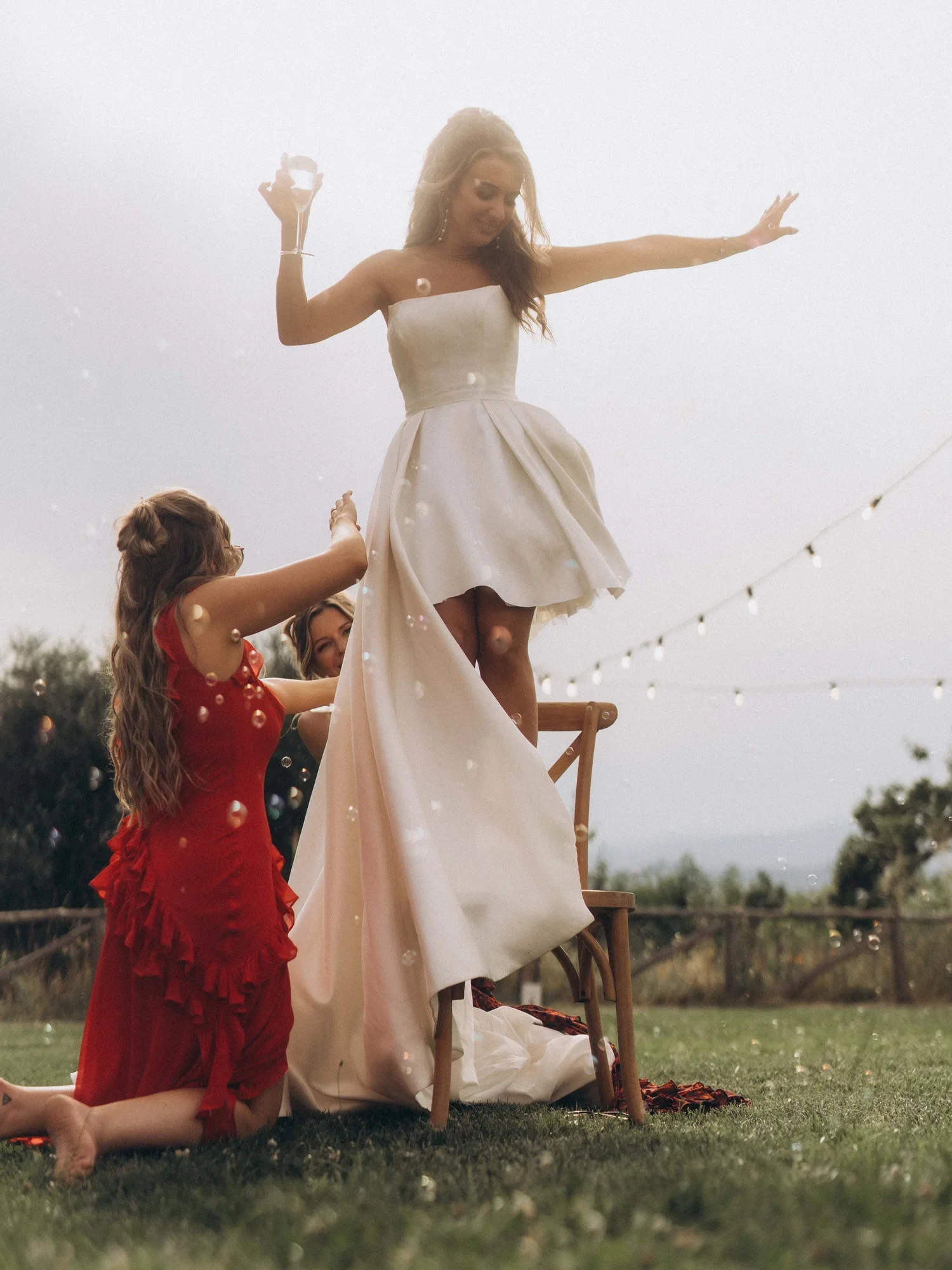 Italy_Tuscany_Wedding+photography_luxury+destination_castle_hills+valley_victor+rusu-7.jpg.webp