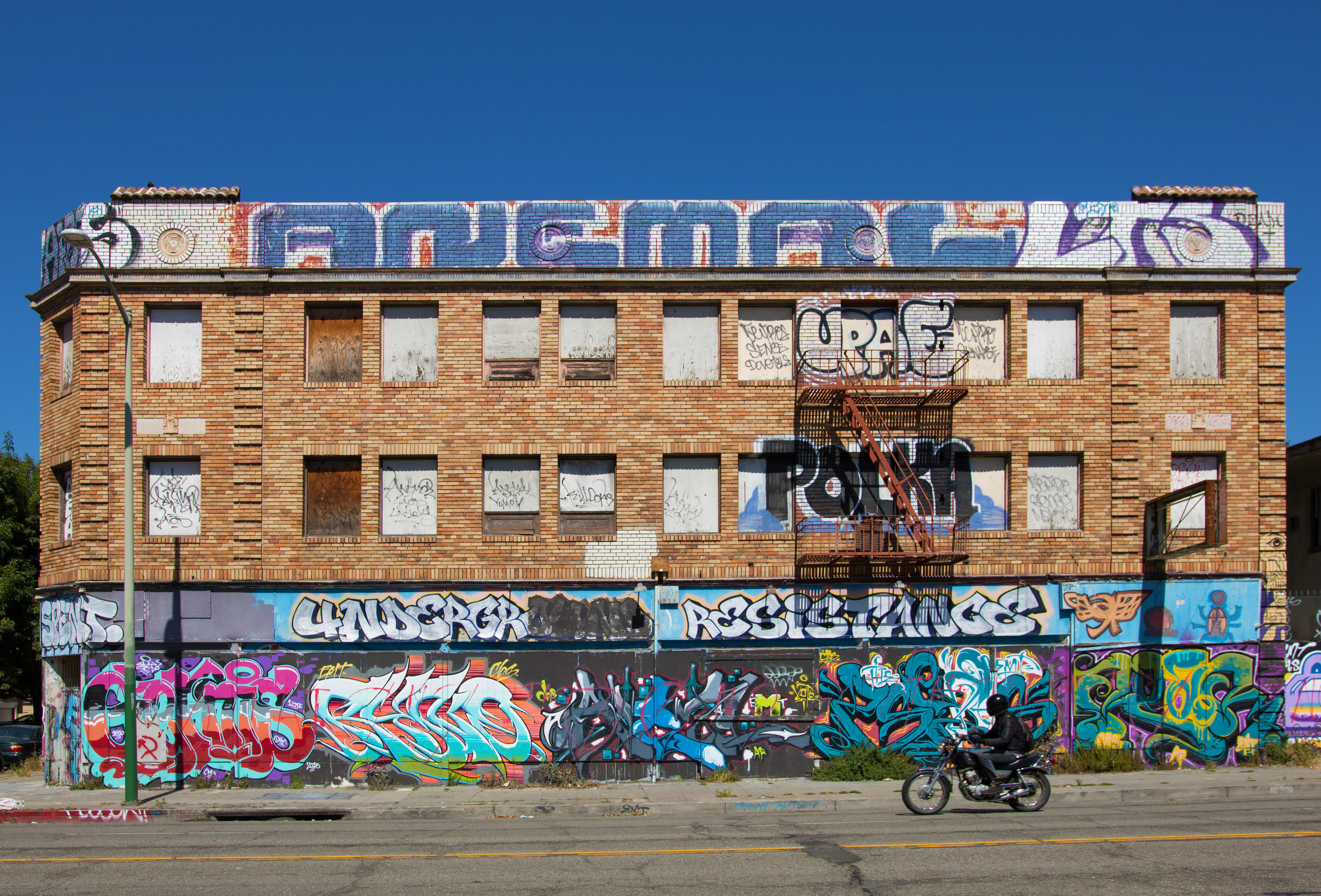 Graffit West Oakland.jpg