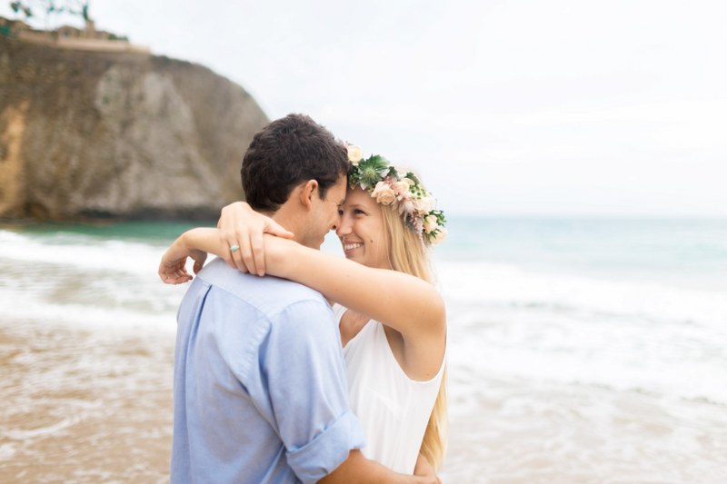 MV florals - beach engagement (21).jpg