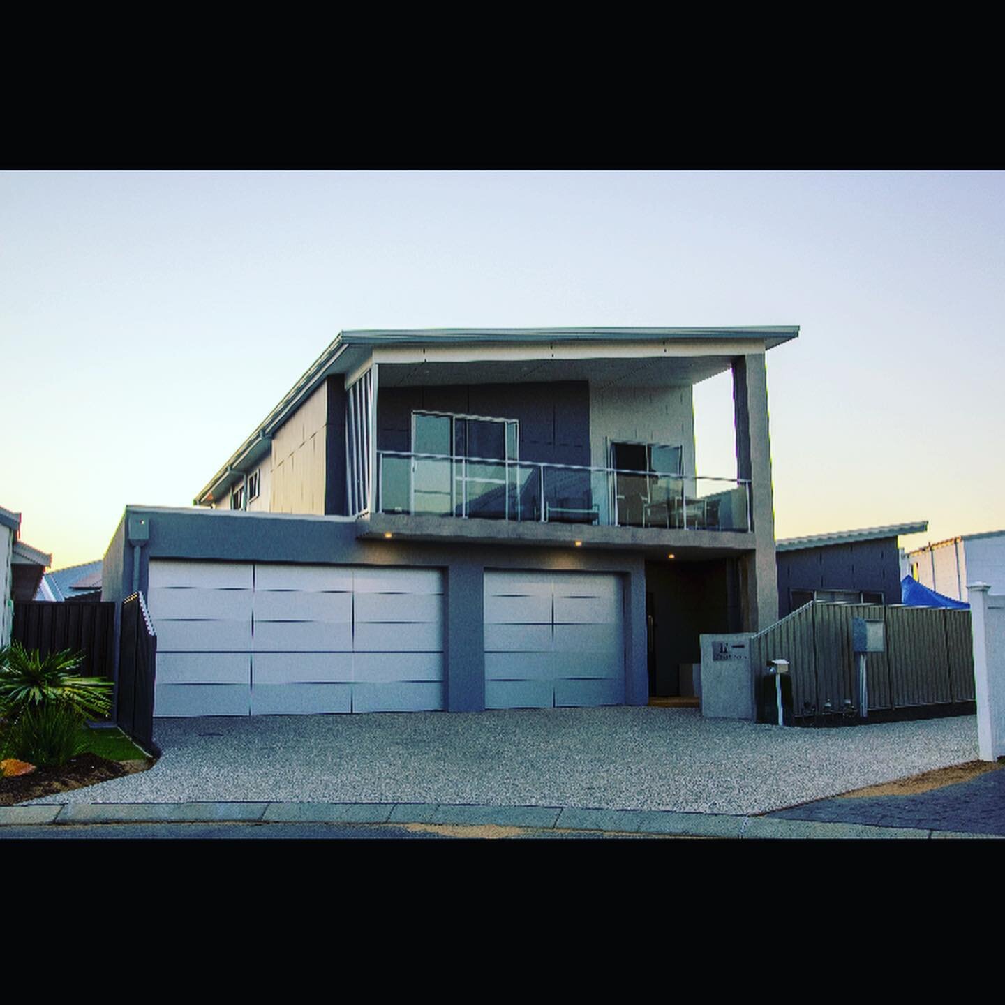 Our two story modern family home completed back in 2018! time flys. Still looking super fresh 🐩Took home &ldquo;Excellence in Concrete&rdquo; at this years MBA awards. well done again to All our trades! #polishedconcrete #timberframe #twostory #jame