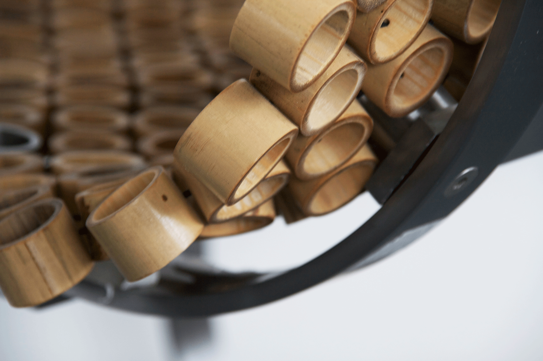 detail-bamboo-lounger.gif