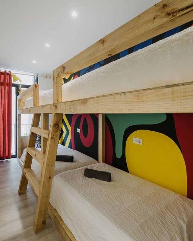 Just finished the renovation of this 6 person private bed/bath room☀️. #renovation #upcycle  #consciousness #room #sansebastian #ecotourism #guesthouse #sansebastiantourism