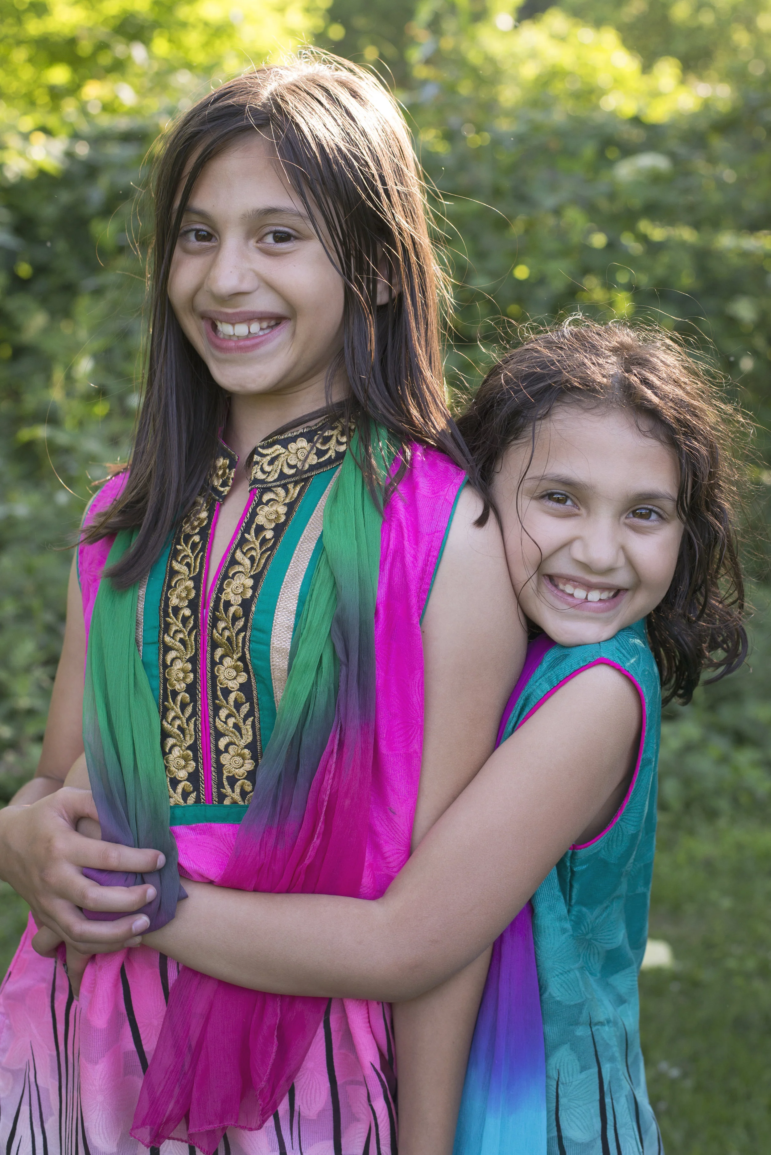 Sisterhood: Arlington, VA Family Photographer