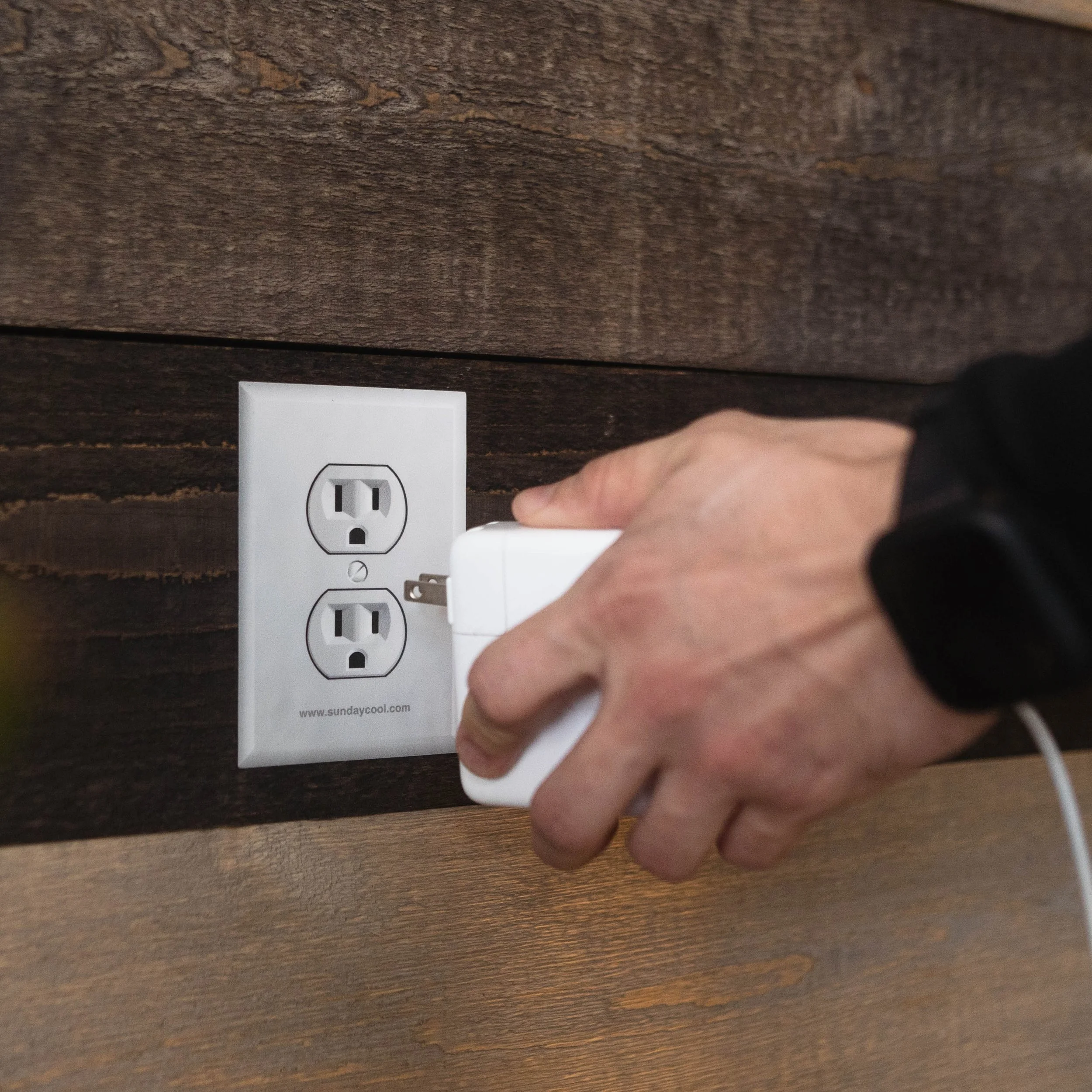 Sticker Prank-08990-2.jpg