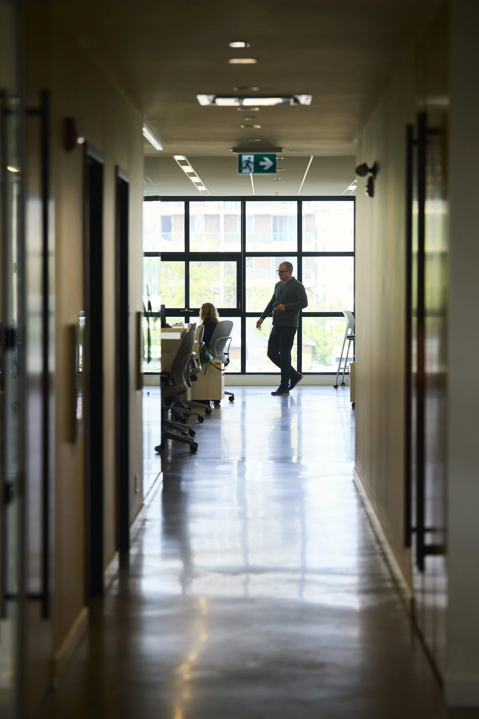 gec-architecture-calgary-hallway-candid.jpg