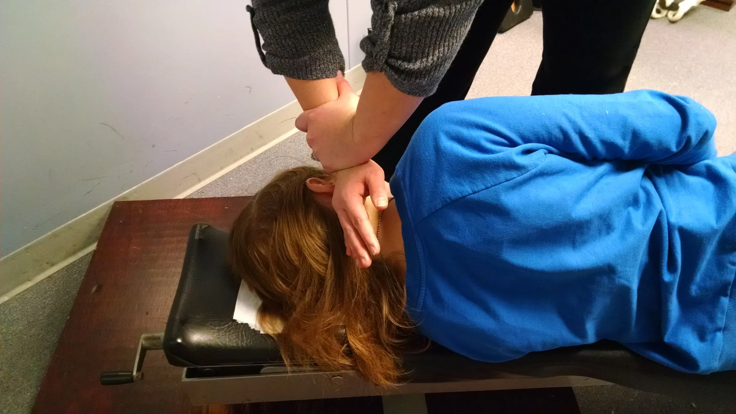 Upper cervical spinal adjustment - Straight Spine Chiropractic, Courtenay and Campbell River