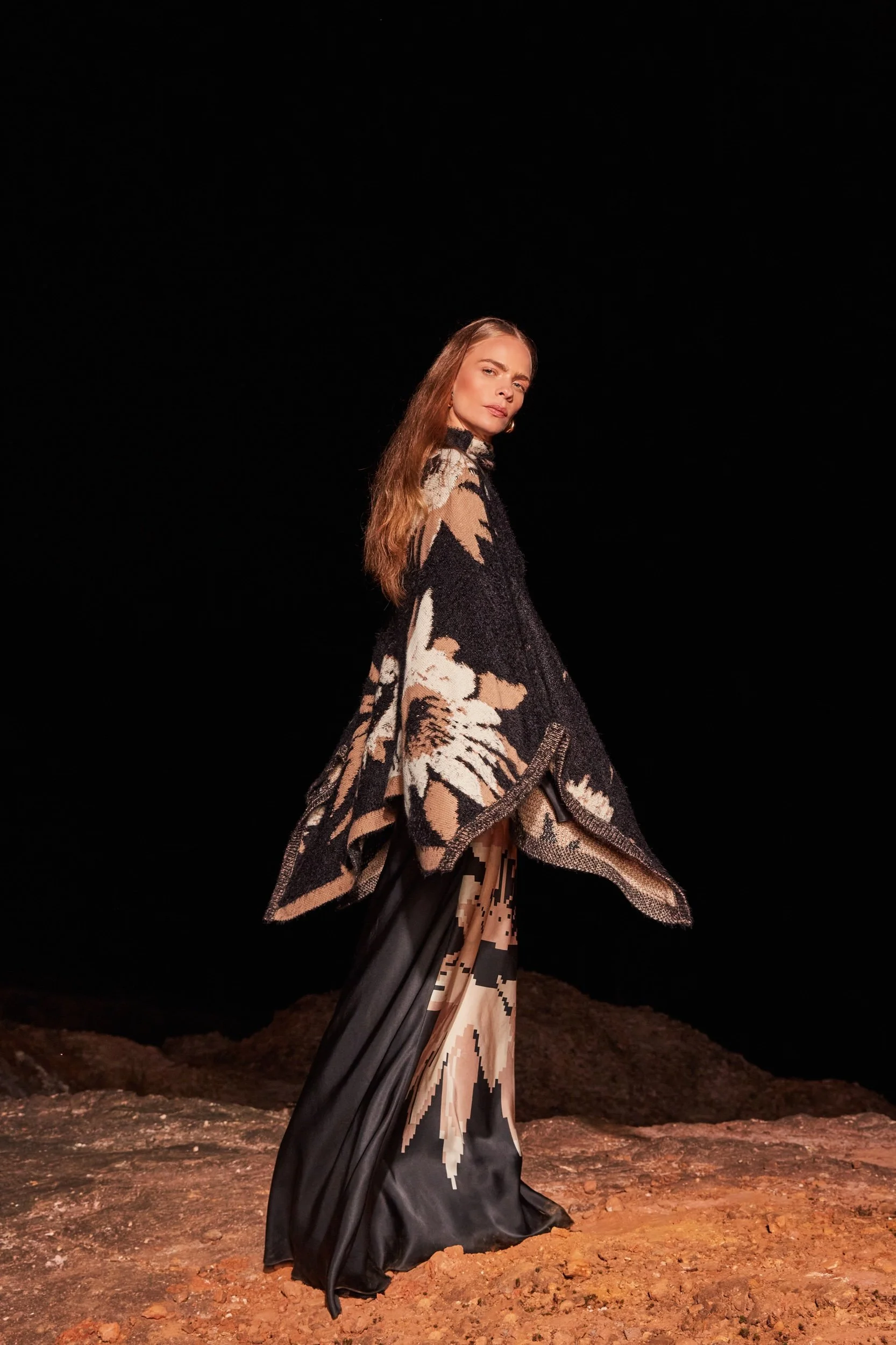 Leader of Fashion Merchandising & Creative Direction of Portfolio Gallerist | 2020 – 2022, São Paulo, Brazil WW Resort and Cruiser Collection Líder de Merchandising de Moda e Direção Criativa de Portfólio Gallerist | 2020 – 2022, São P