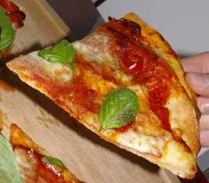 daring bakers: pizza dough