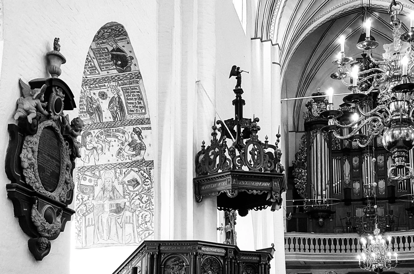 aarhus-cathedral.jpg