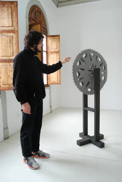   Activation>>    Mellita quinquiesperforata,&nbsp;   2013 | Felt, thread and painted wood | 170 x 60 x 60 c  m | Die Ecke Arte Contemporáneo, Santiago de Chile  