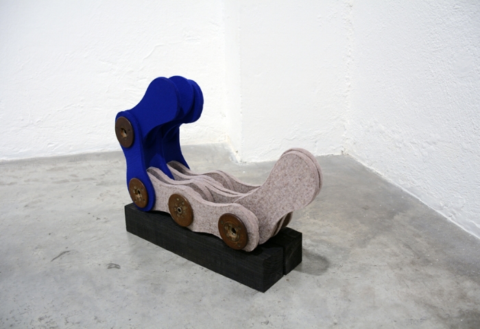   Oruga,&nbsp;   2014 | Felt, vintage wooden spools and painted wood | 87 x 12 x 17   cm | Galería Arroniz, Mexico City  