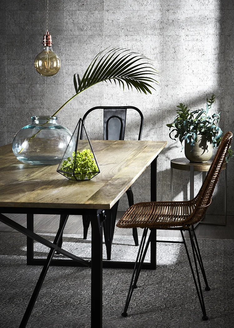 Industrail_Dining_Portrait.jpg