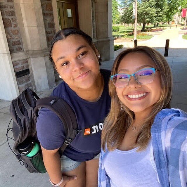 STEPPERS TAKE WASHINGTON UNIVERSITY IN ST. LOUIS (@washu)! It's so fun to see our scholars exploring campuses that they could one day call their undergrad home. And yes... that is a brain in the fifth picture 🤯. What college visits do you have plann