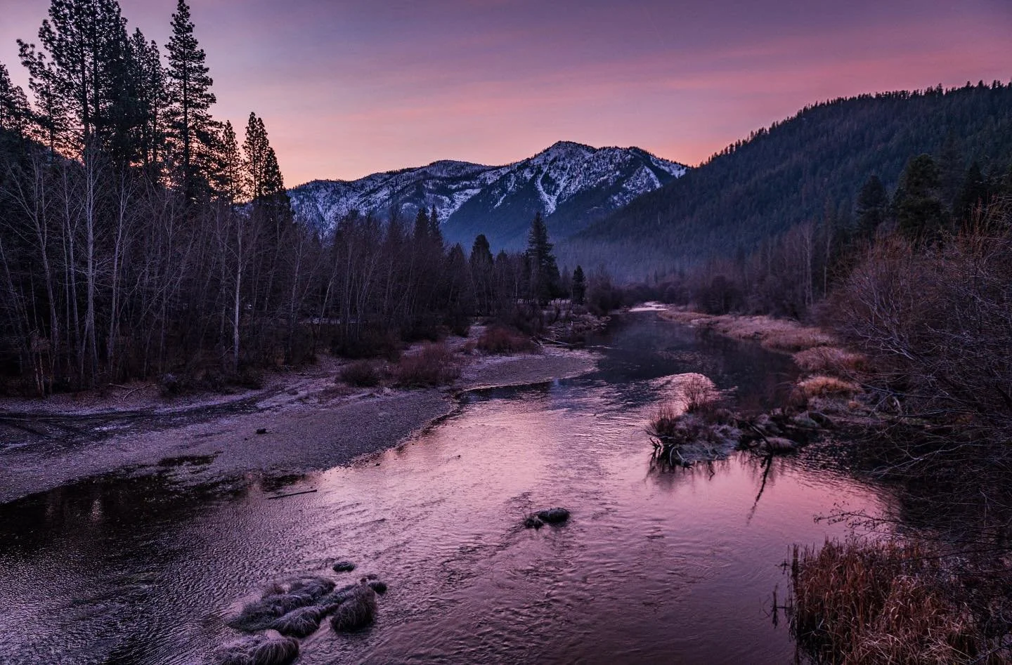Early morning in the Lost Sierra.
