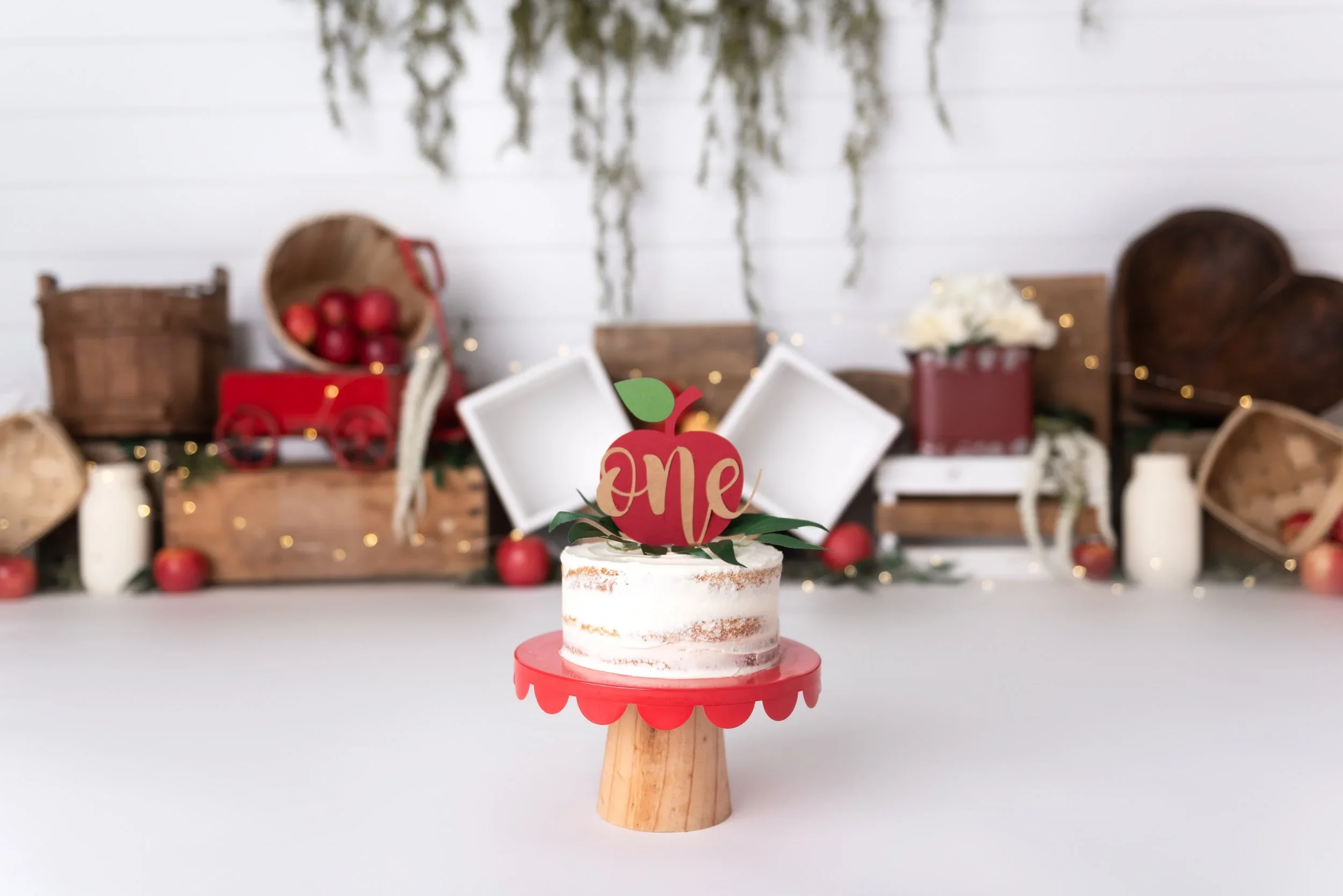 applecaketopper.webp