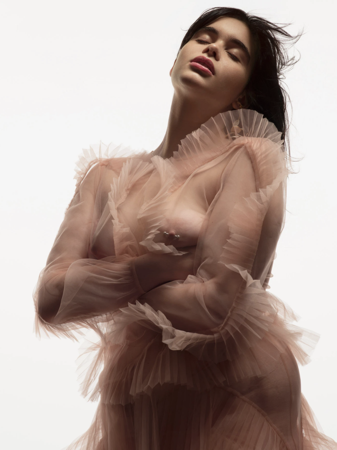  PHOTO: Albert Watson  AGENCY: DTE Studio  PUBLICATION: Masthead Magazine  STYLING: Caitlin Burke  PRODUCTION: DTE Studio  PROD ASST: Gabrielle Rice 