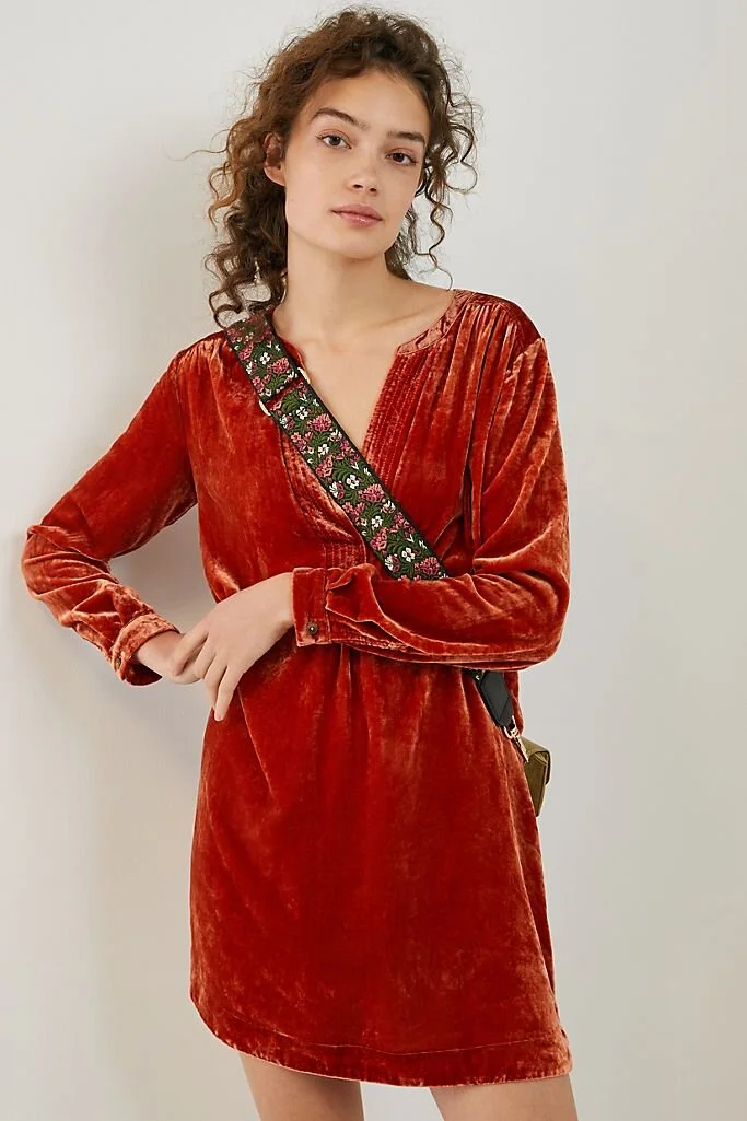 anthropologie-velvet-dress