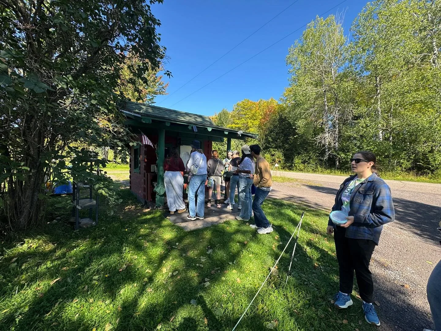 We went blueberry picking this weekend!! 🫐Thanks to everyone who came!