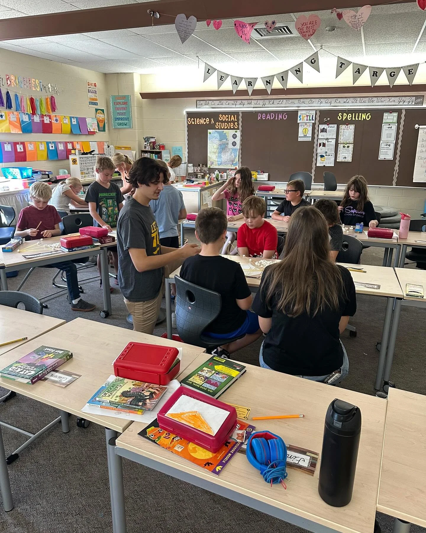 Last Friday we held an Engineering day and Engineering Ambassadors helped out too! Here are pictures of spaghetti towers activity!