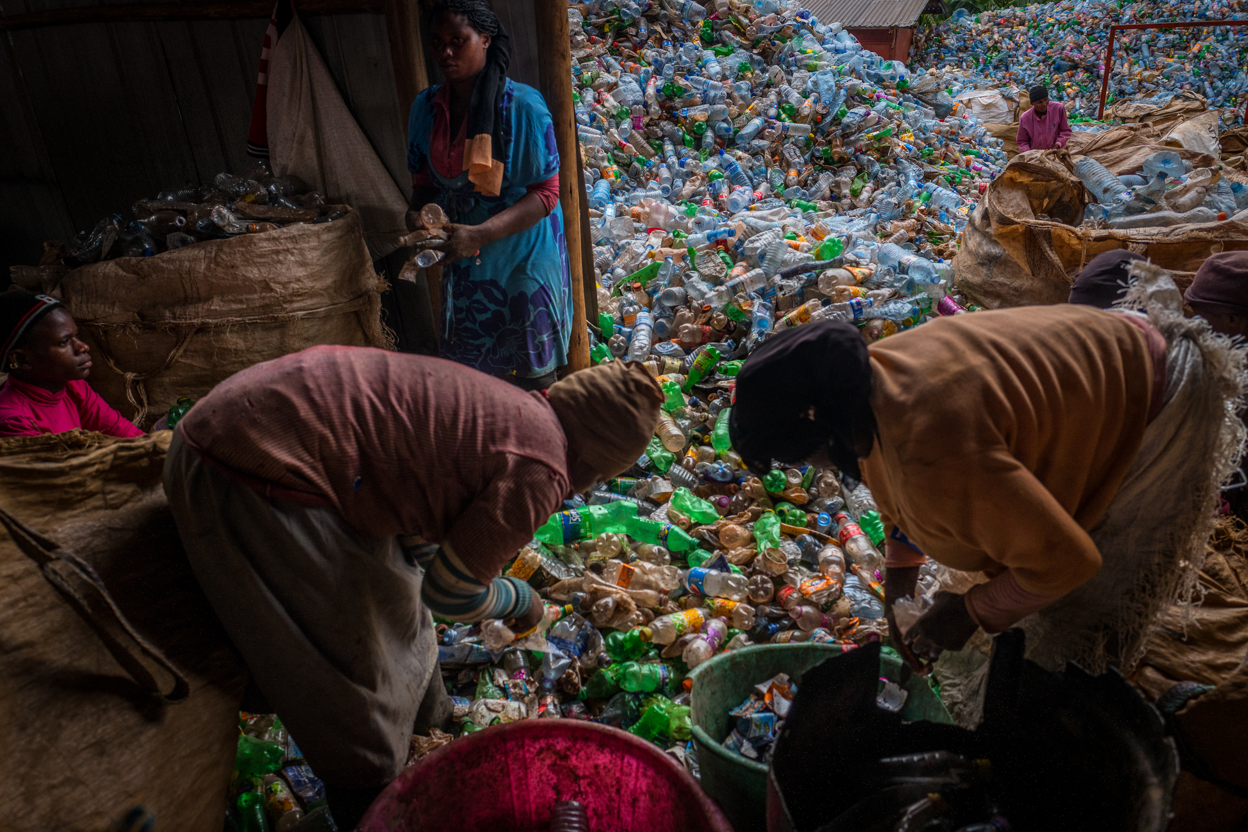 Microplastics_Uganda_201701__1493-Edit-2.jpg