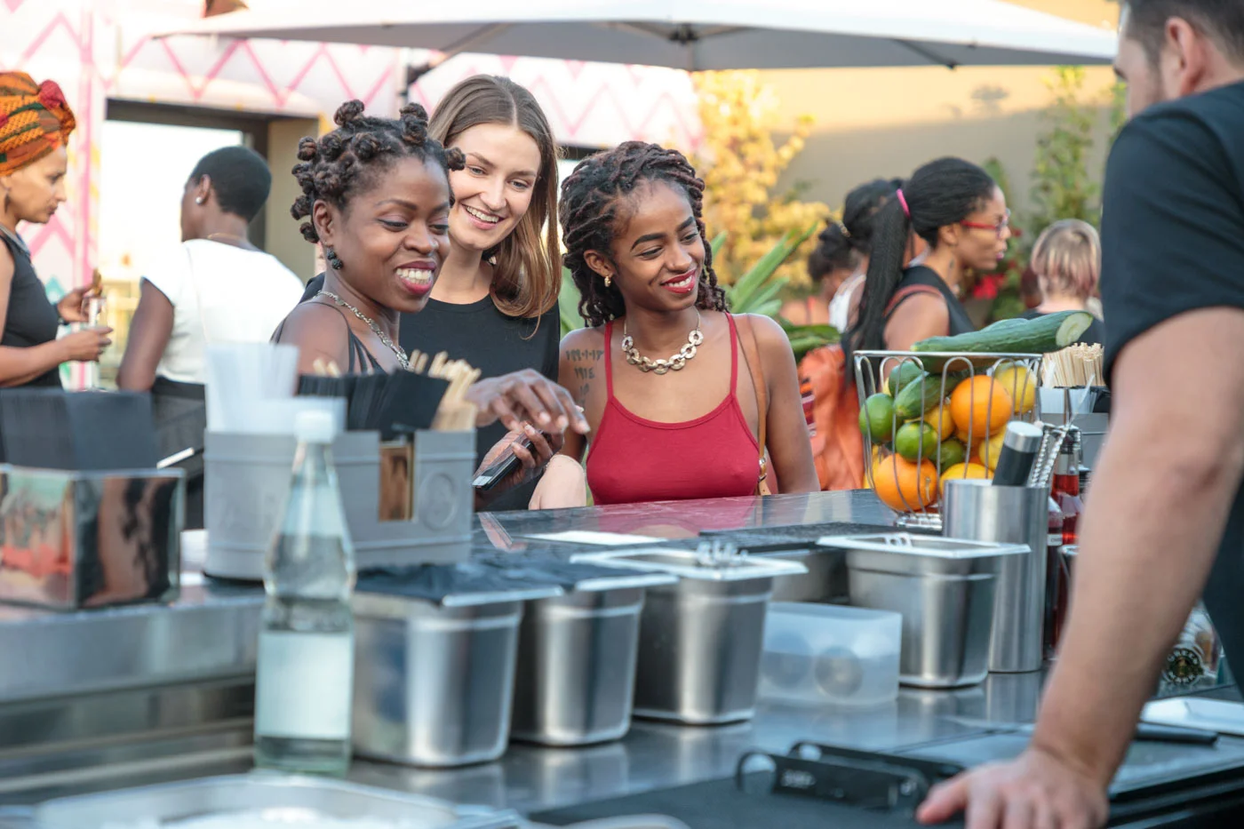 Sip and Mingle_Addison Green_1400px-1033.jpg