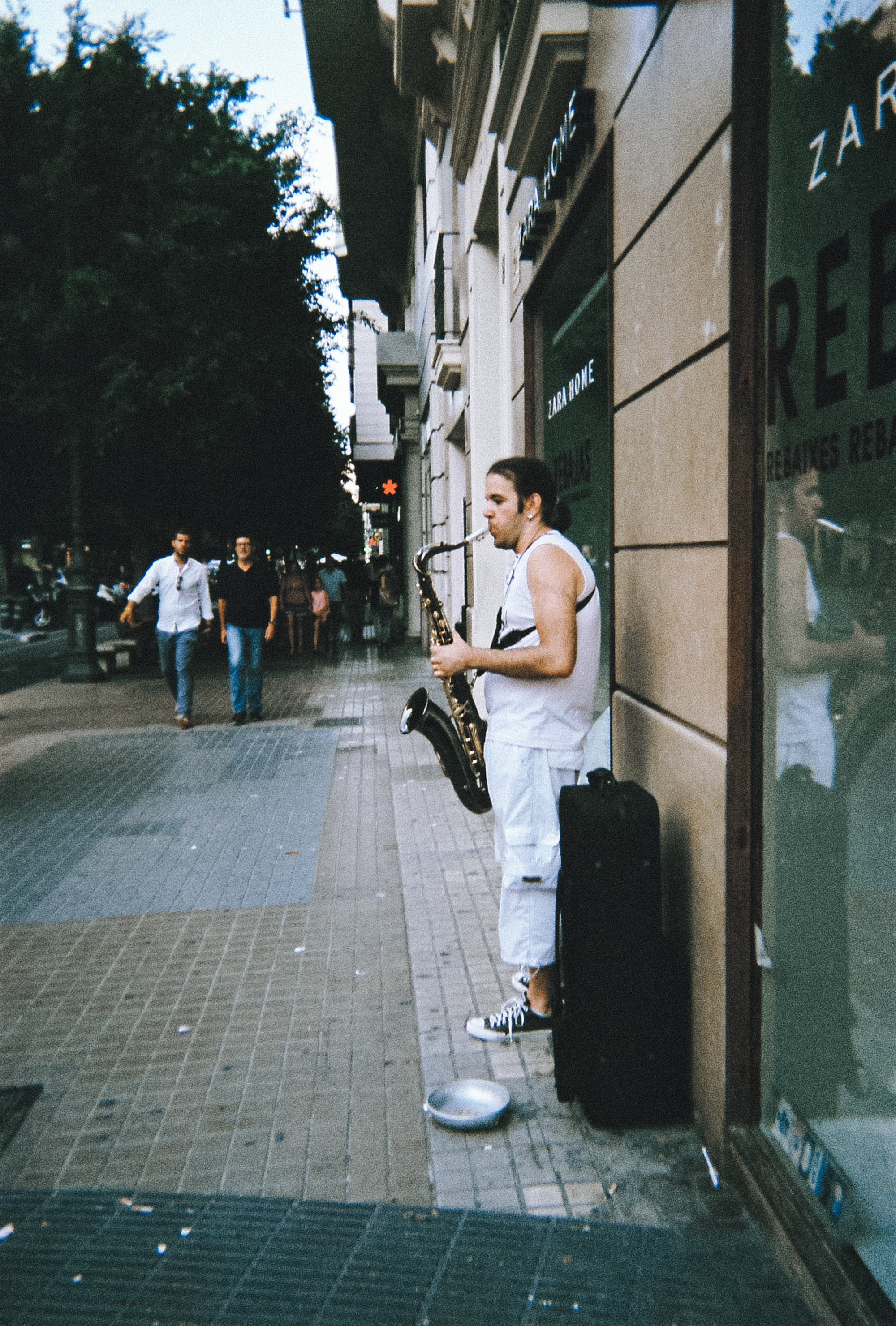 Street musician in Valencia, Spain