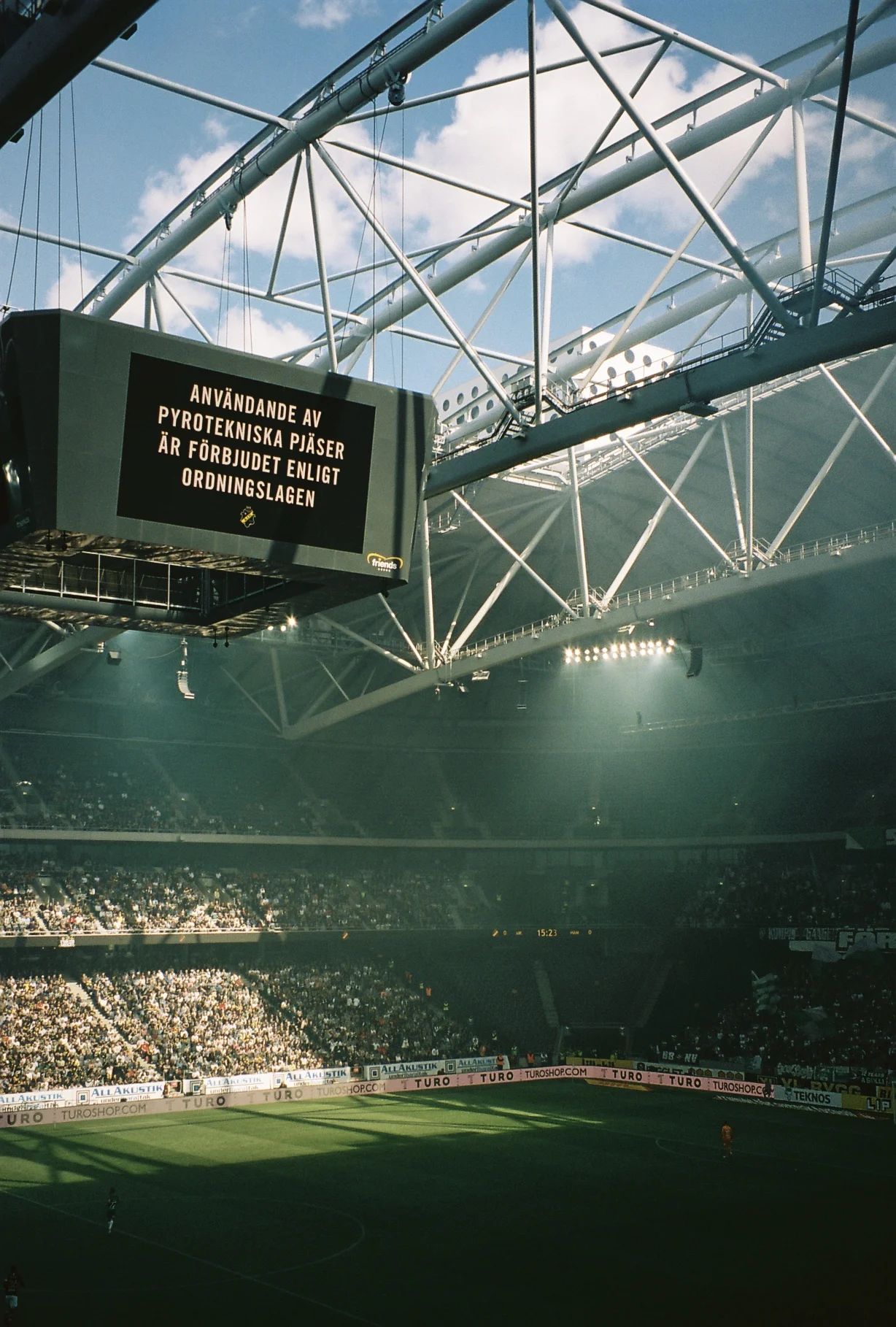 R2-06243-034A.jpg