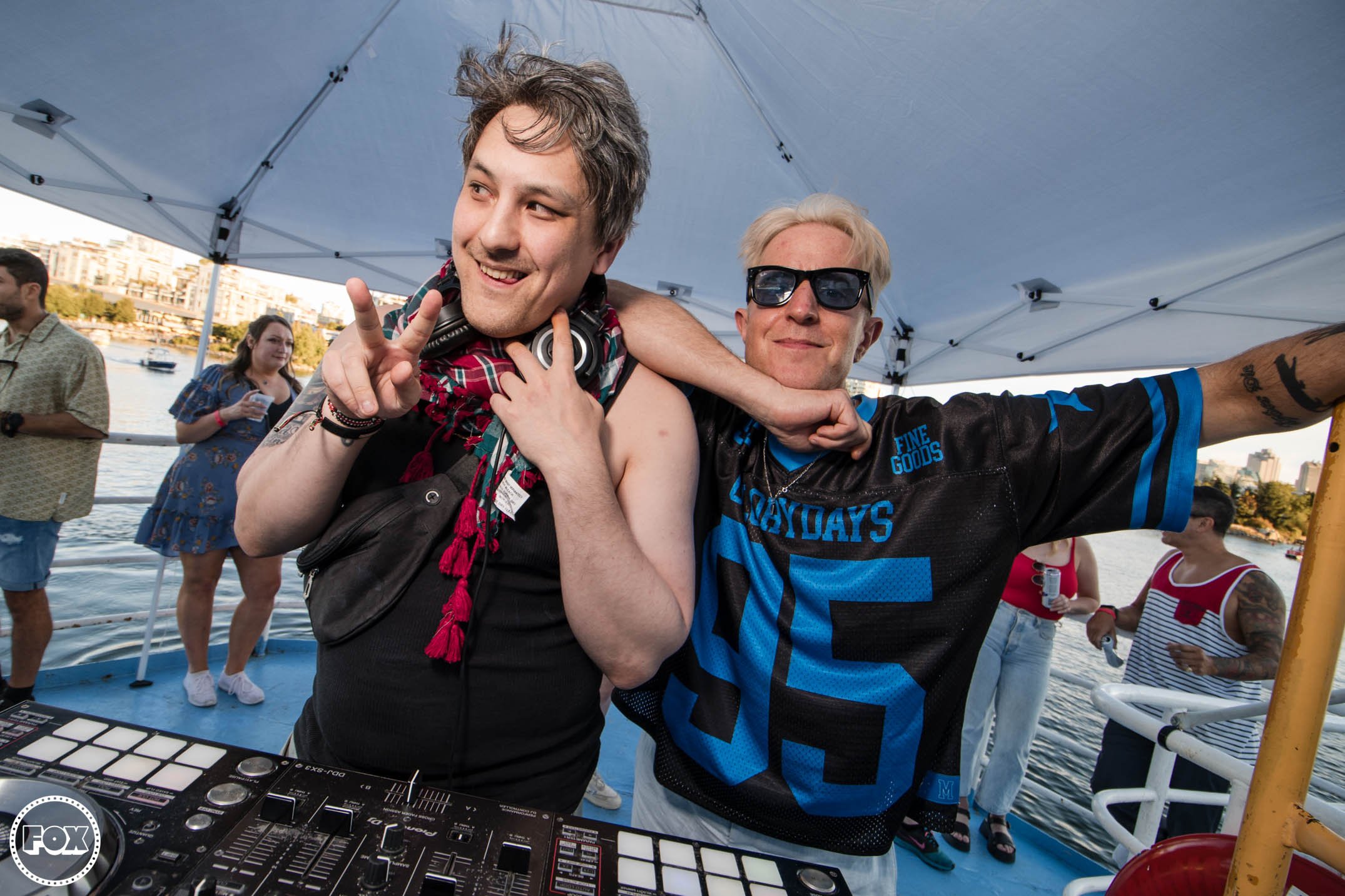 8A9A0757-20250712_FOX-boatparty.jpg
