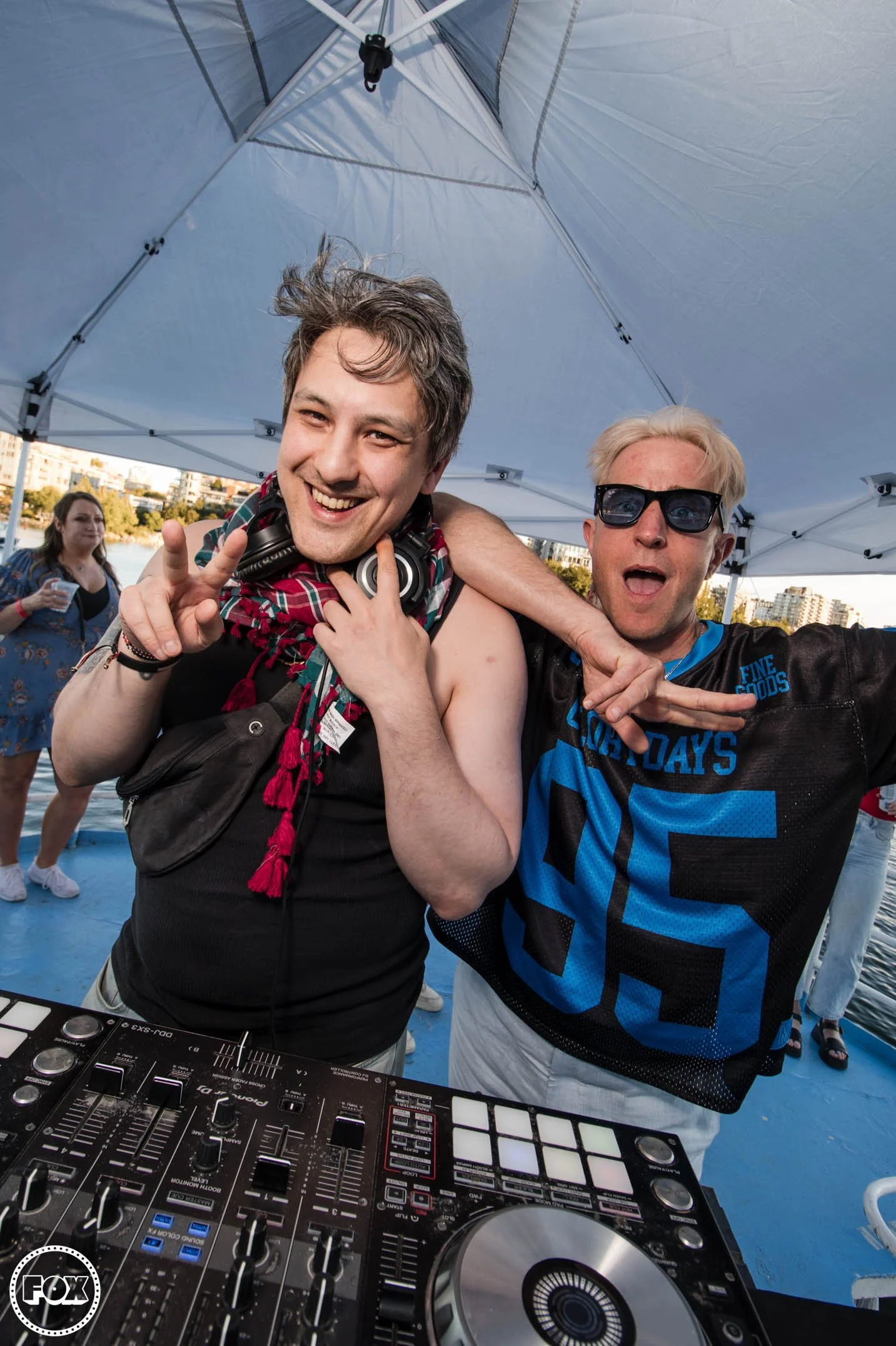 8A9A0759-20250712_FOX-boatparty.jpg