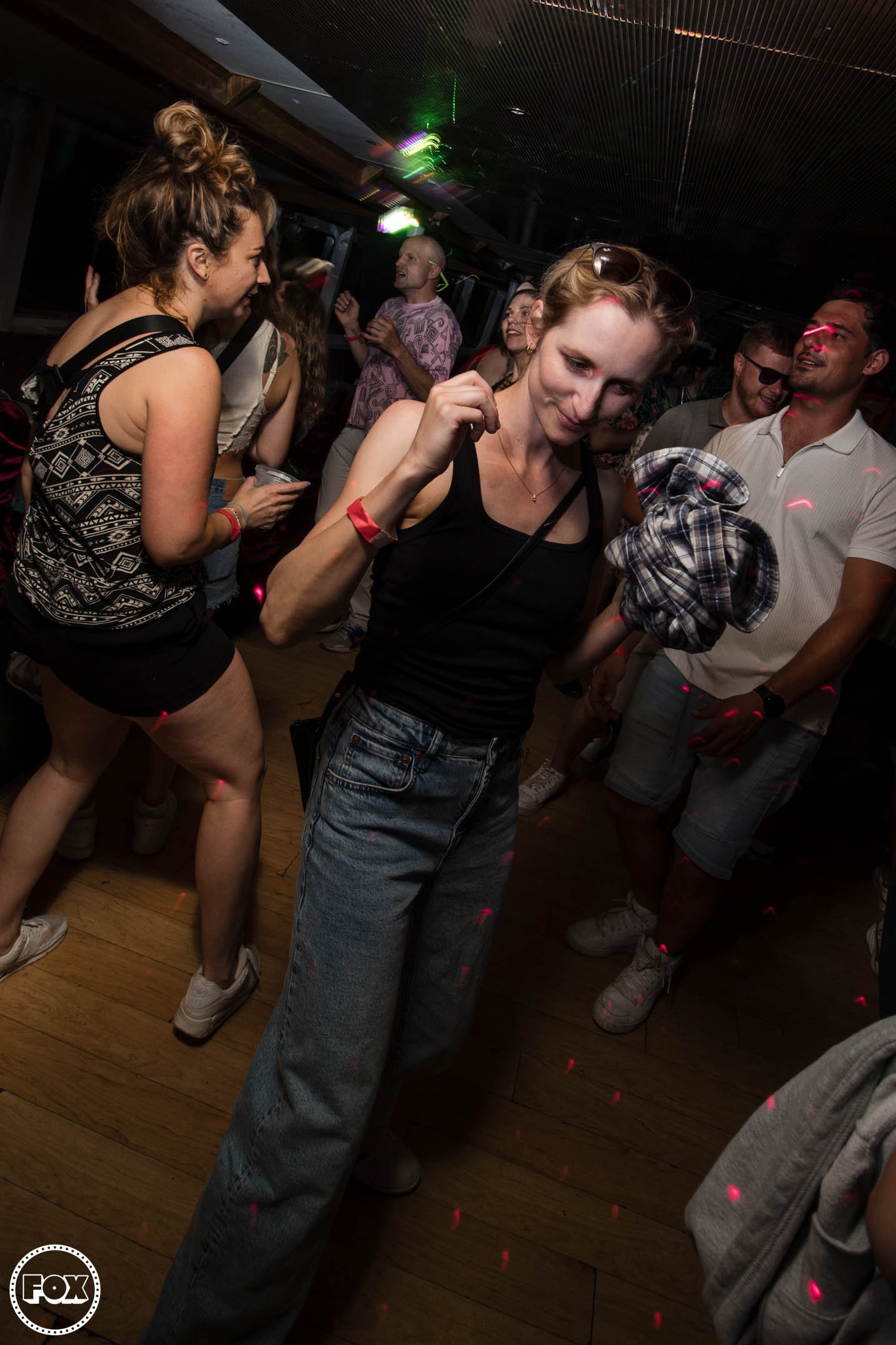 8A9A1308-20250712_FOX-boatparty.jpg