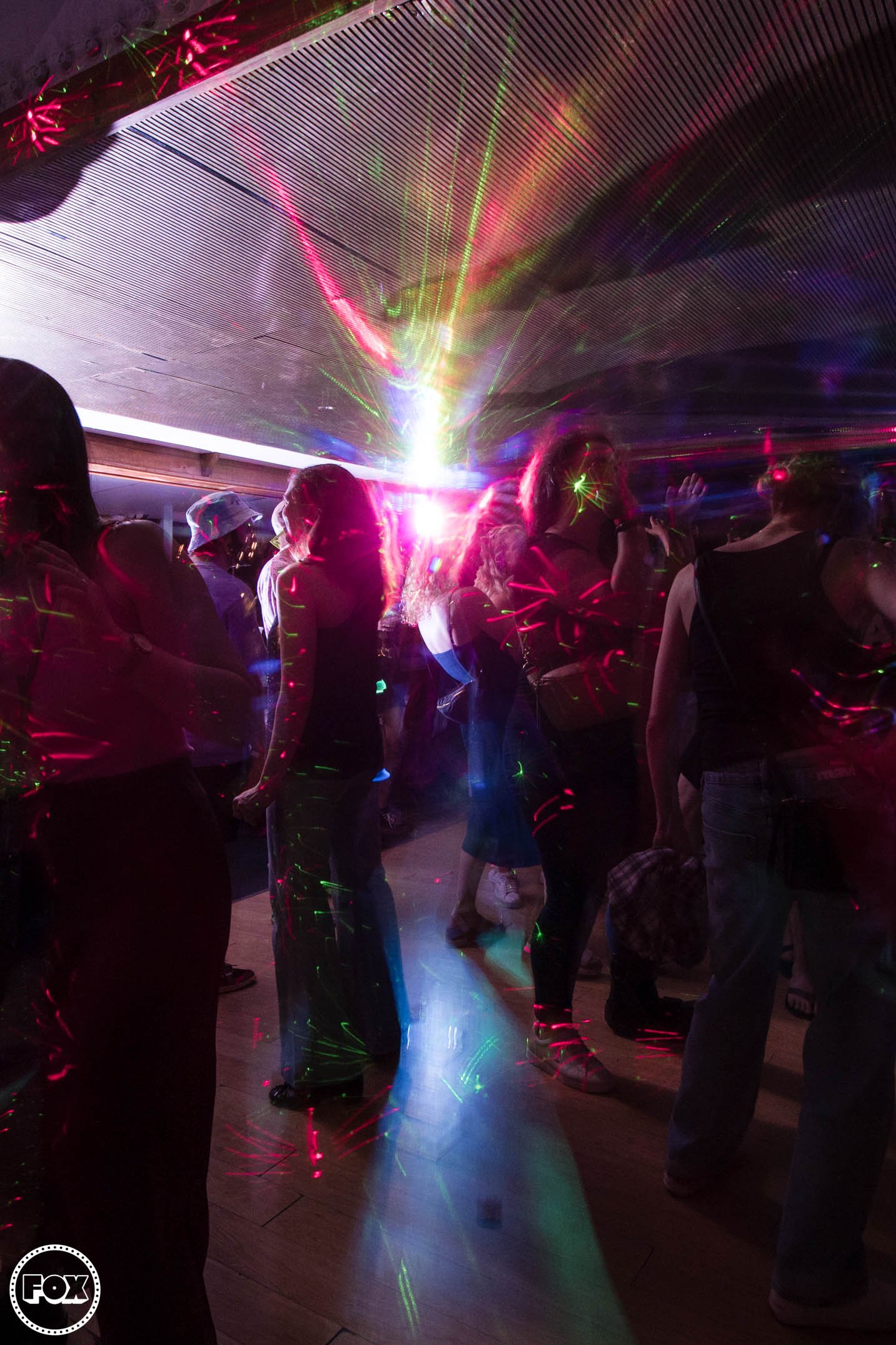 8A9A1332-20250712_FOX-boatparty.jpg