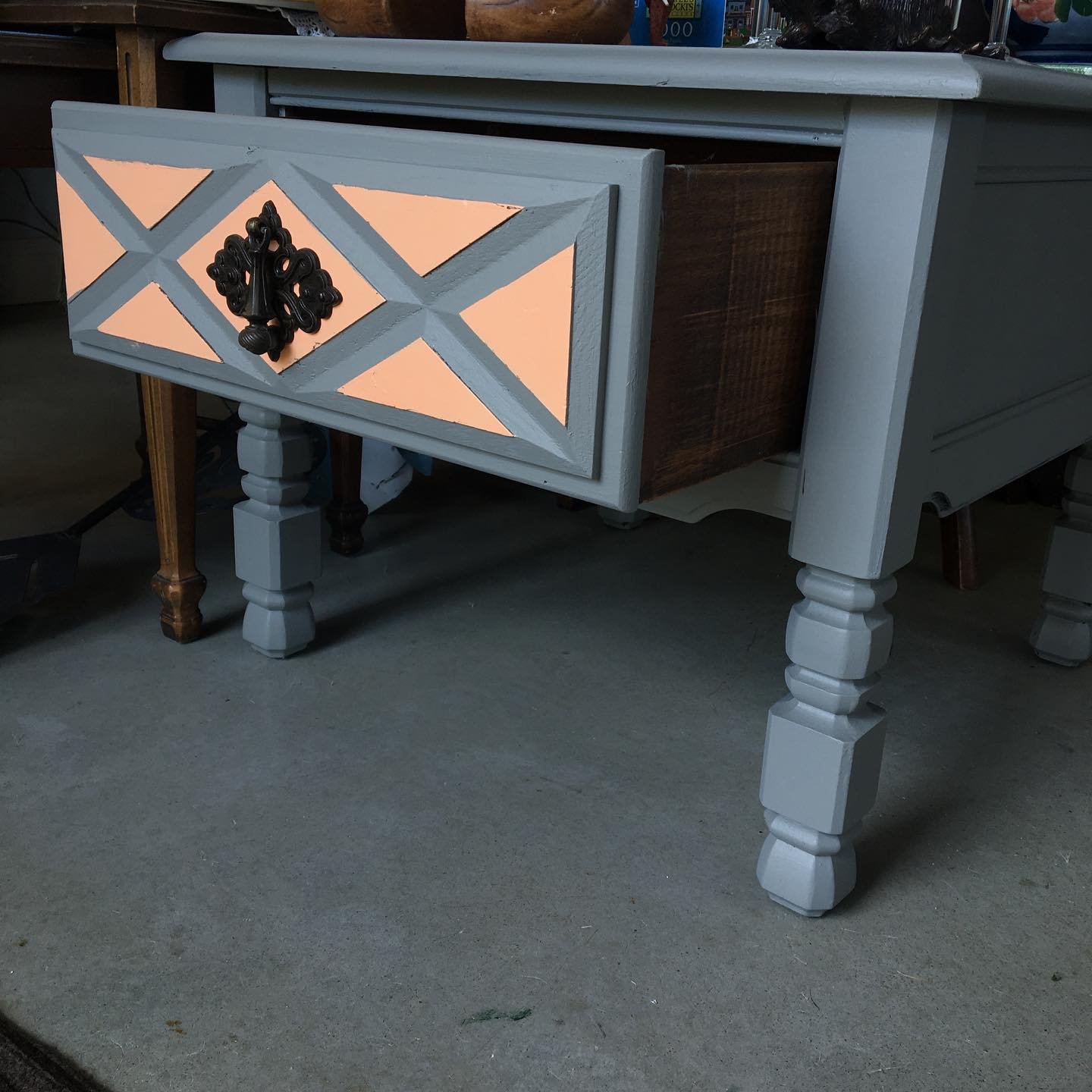 Modern two-town end table.jpg