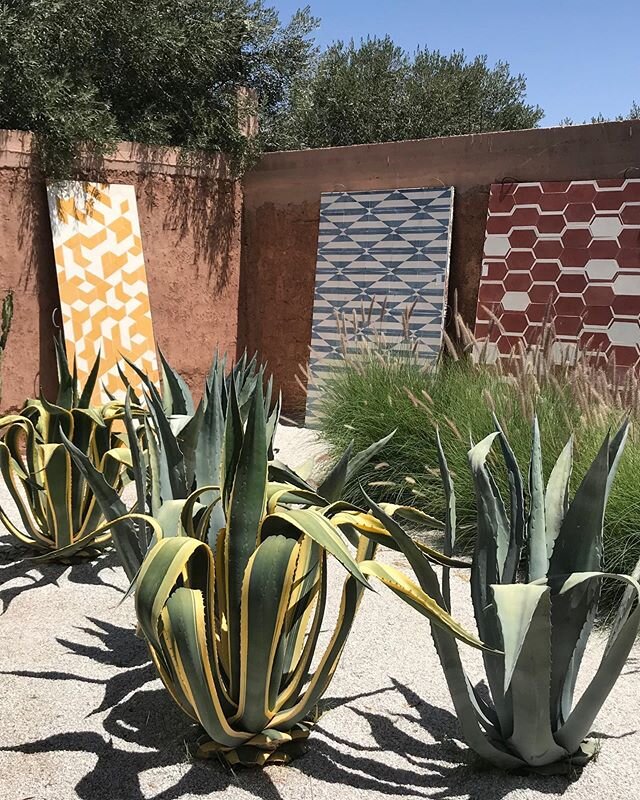 This week last summer, I was in Marrakesh at the Popham Design tile factory and yesterday I received my own delivery of 1,600 pounds of their beautiful sunshine pattern. They are definitely going to bring lots of ☀️ to our new patio.  #backyarddesign