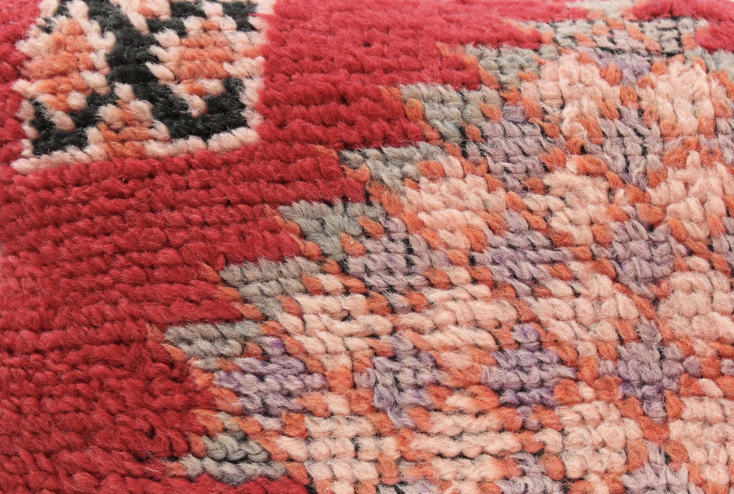 Ziri Lumbar Detail.jpeg