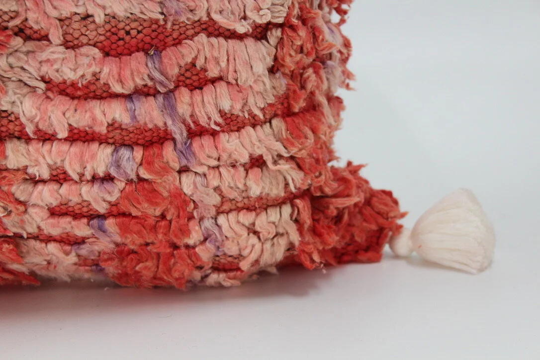 Illi Pillow L3 Corner.jpeg