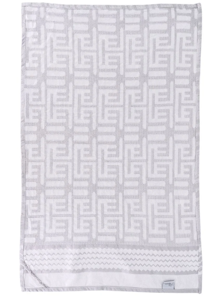 Kuba Towel Dove 3.jpeg