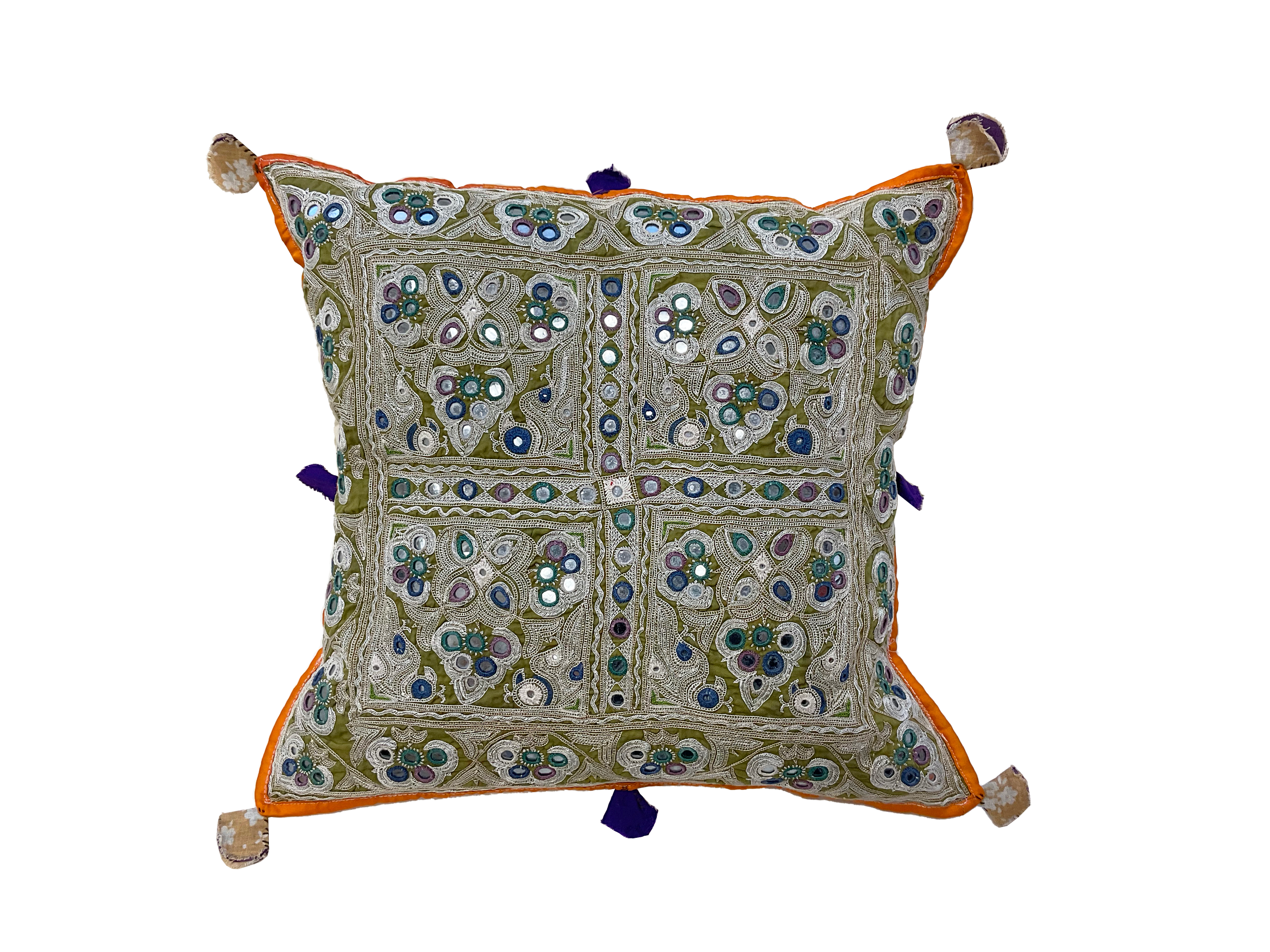 India_Mirrored-Pillow_B12_1.png