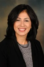 Elizabeth Hernandez .jpg