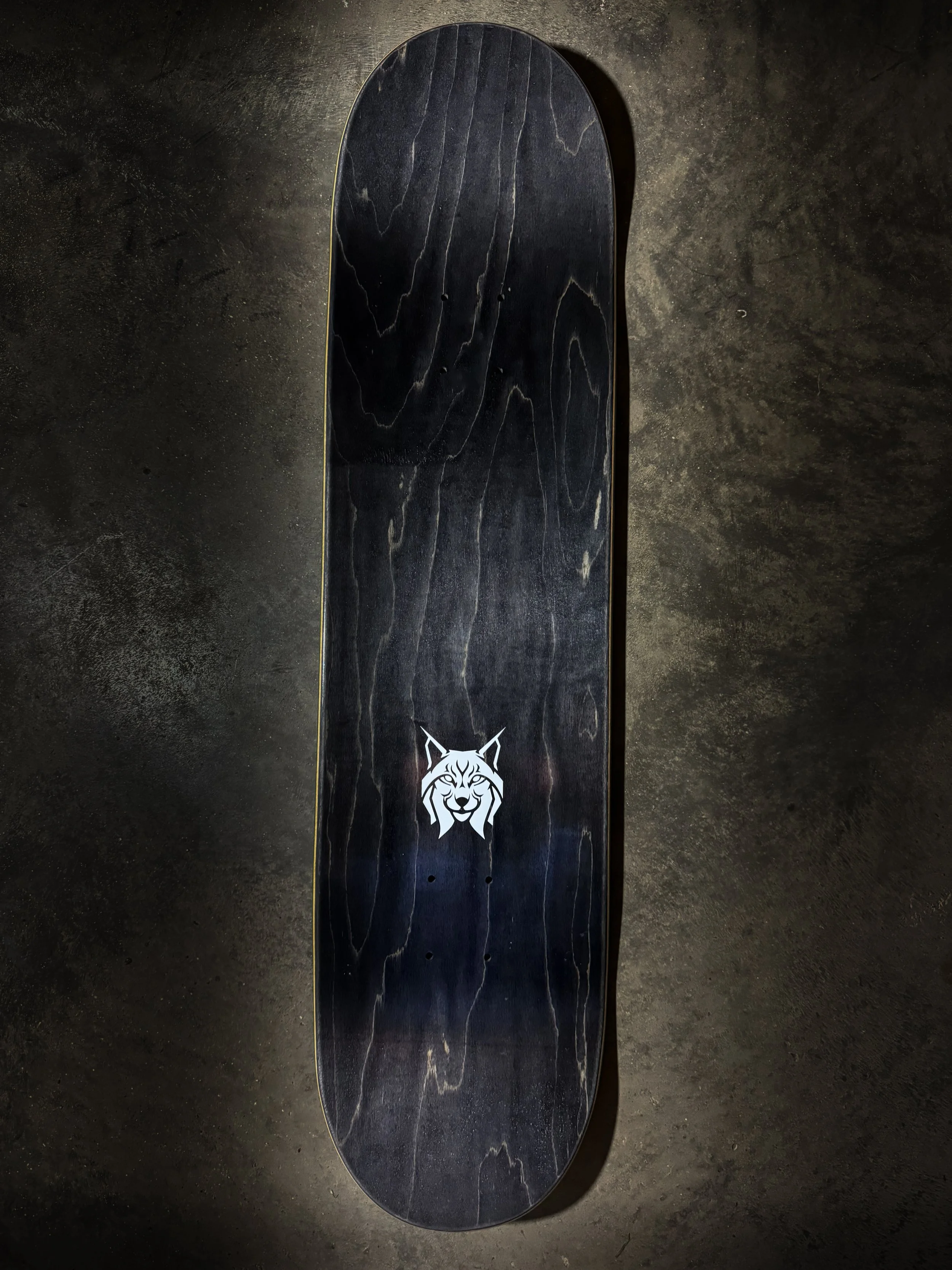 Simplistic Logo Lynx Skateboard