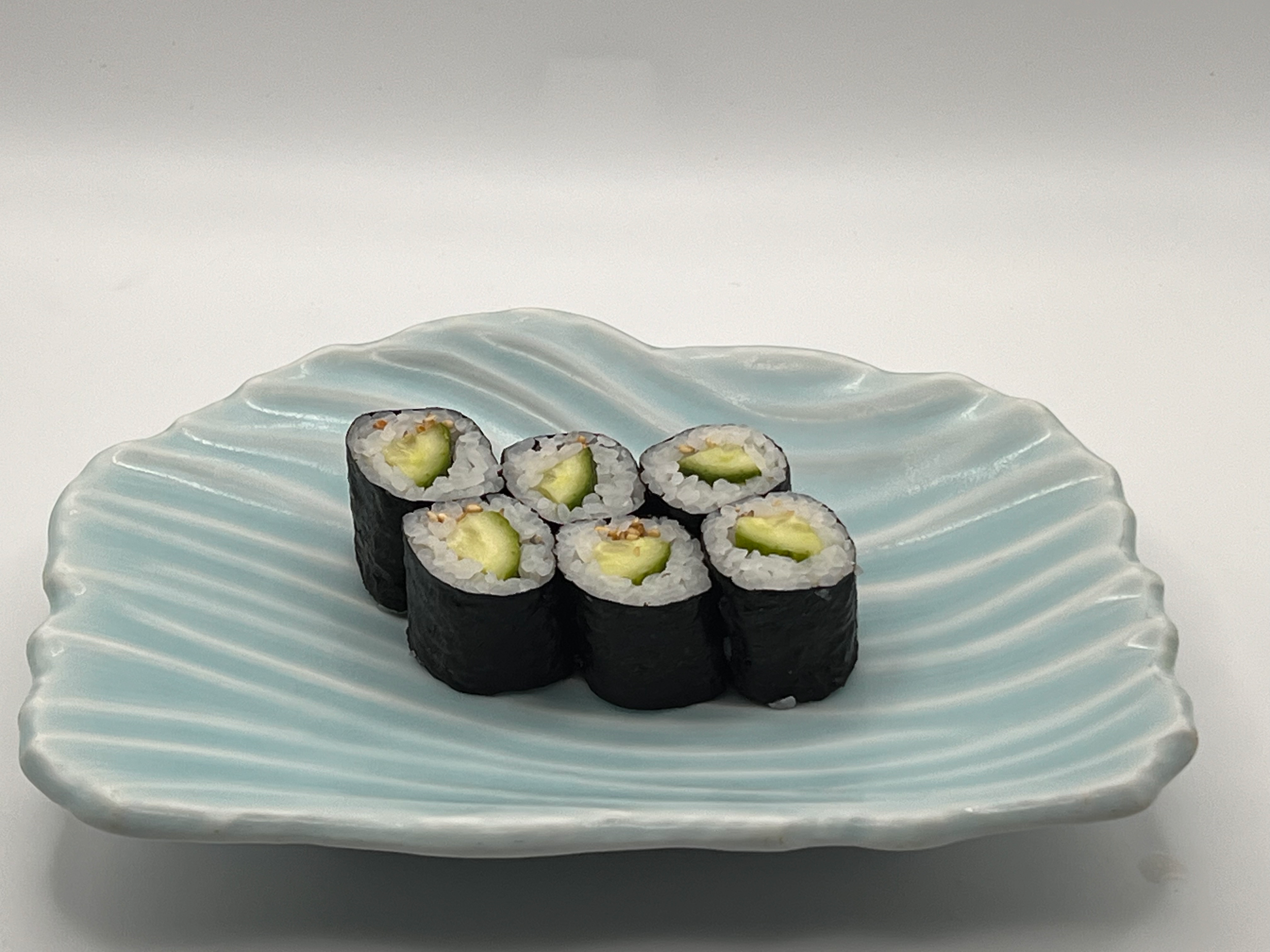 Cucumber roll