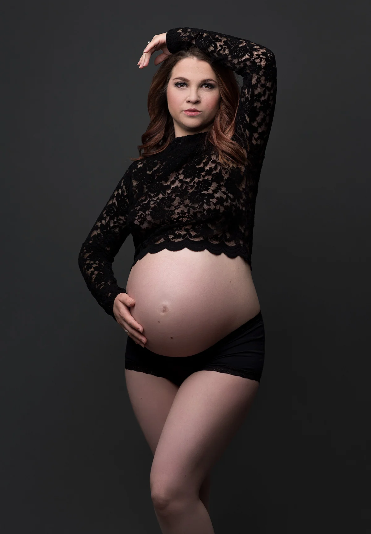 stylish maternity photo with lace top