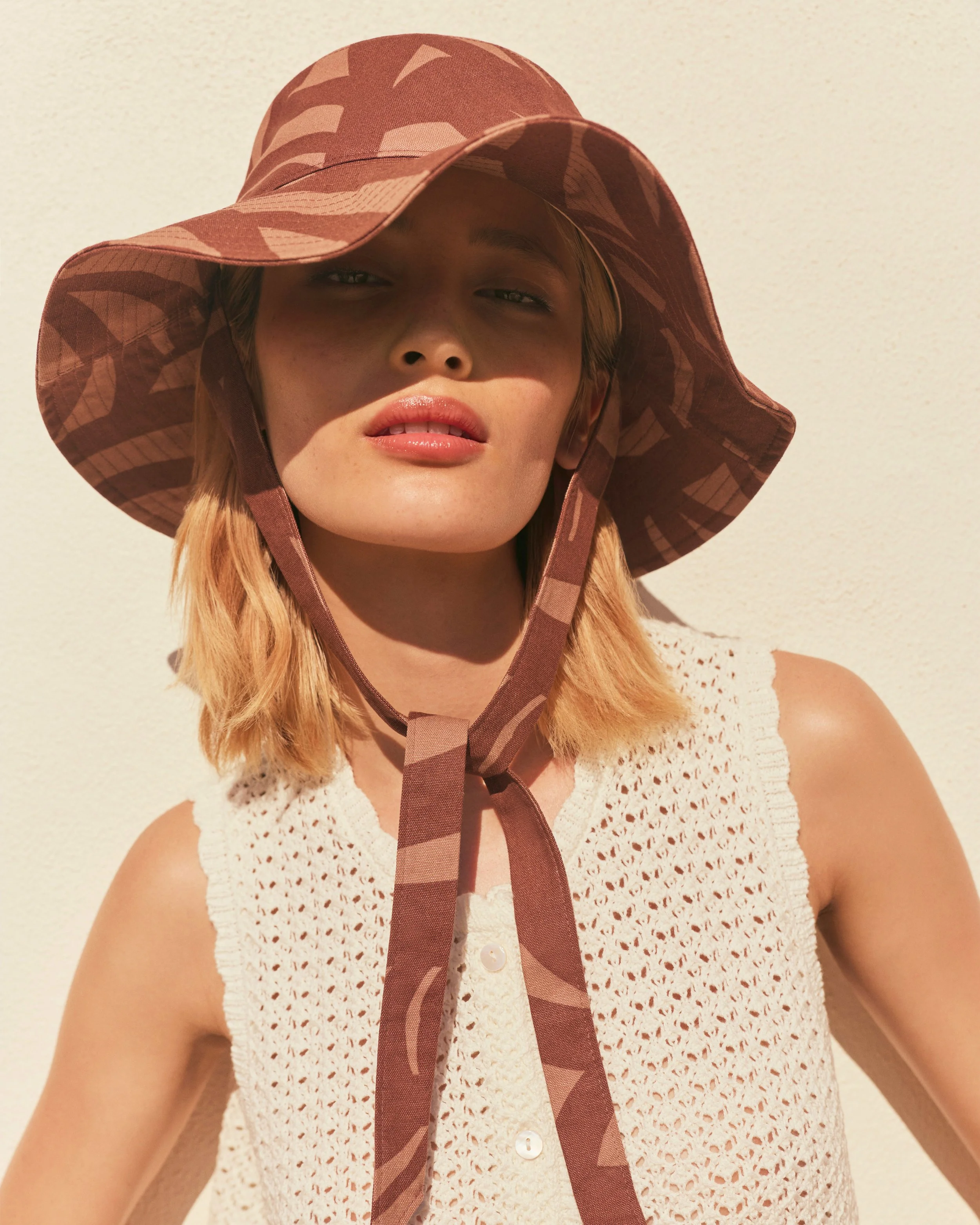 helen-kaminski-ss25-high-summer-malibu-3.jpeg