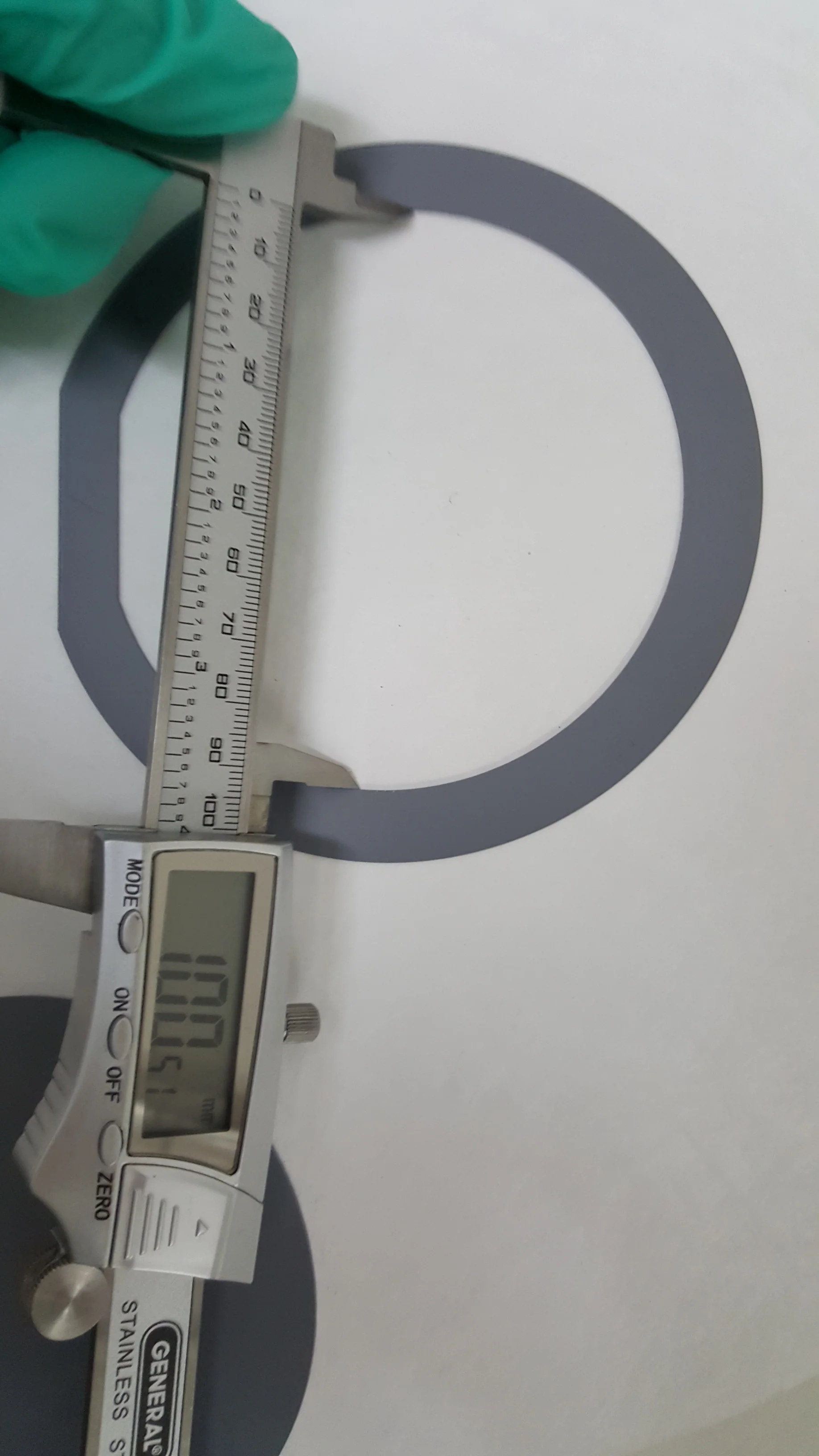 125mm silicon holder for 100mm wafer.