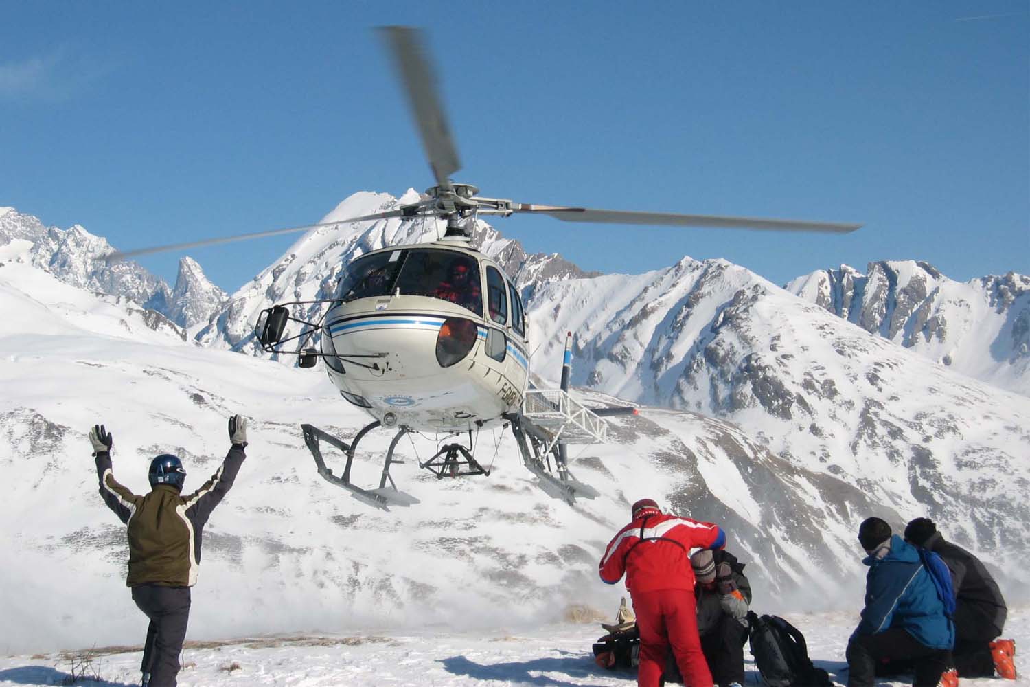 Heli-skiing in Megève