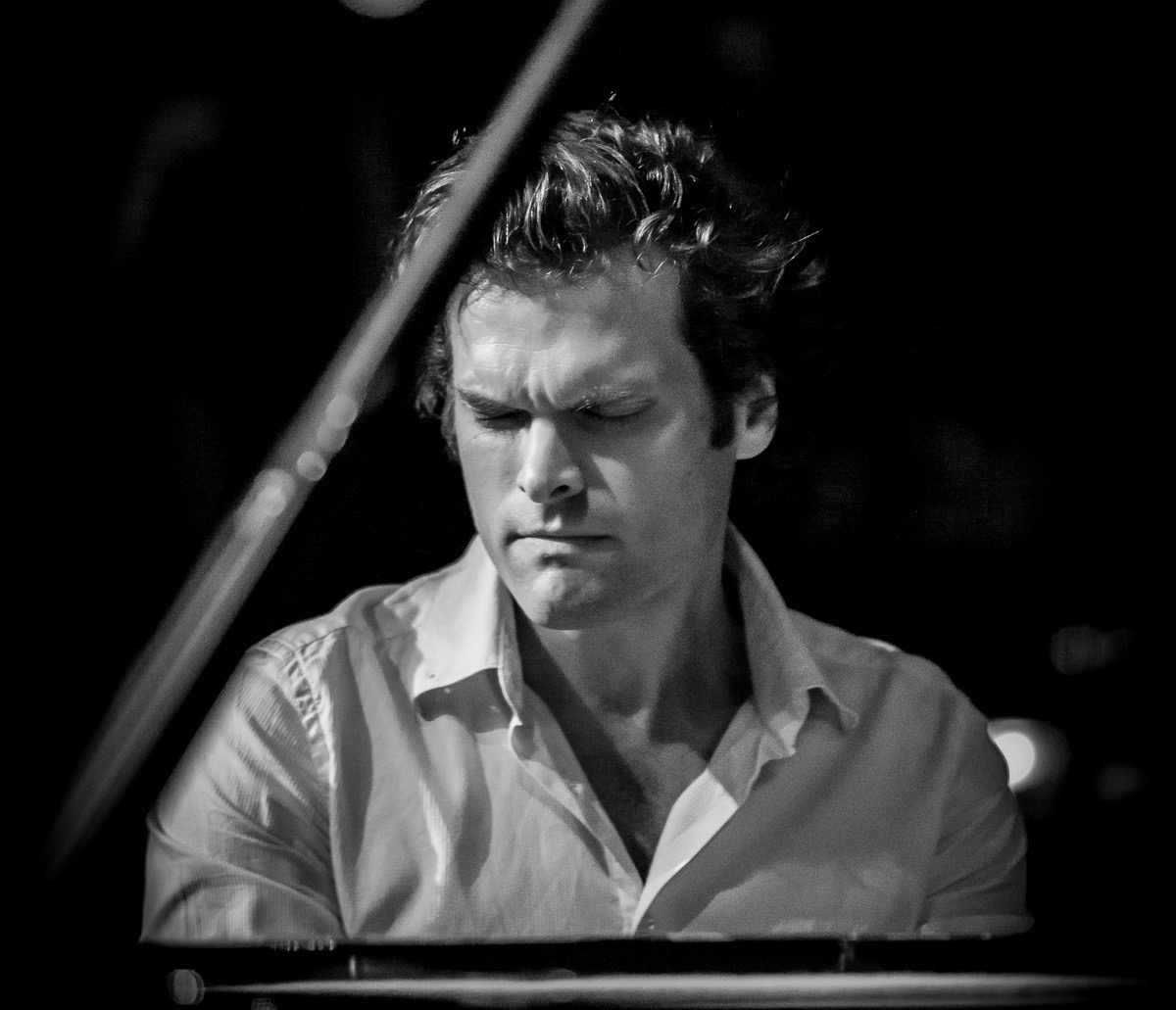 Andrew McCormack at Ronnie Scott's, International Piano Trio Festival, 2015. Photographer: Carl Hyde