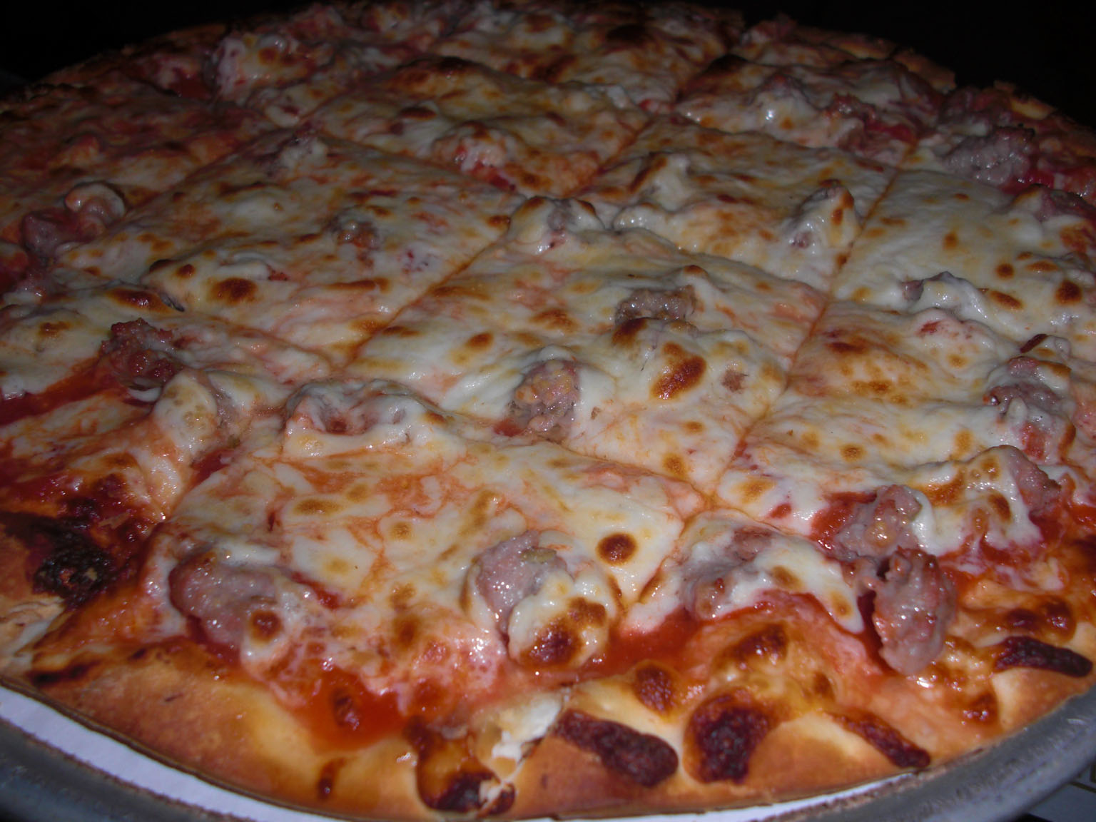 sausage-pizza.jpg
