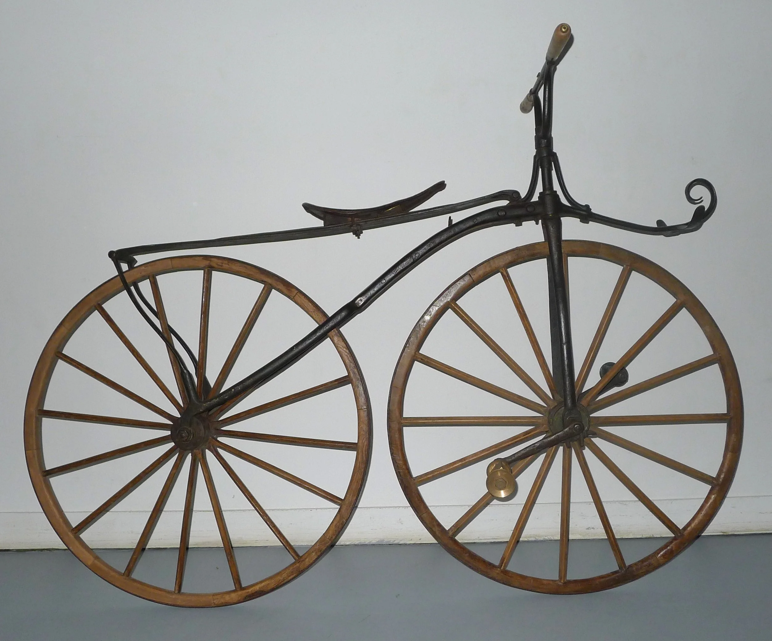 velocipede+michaux+(1).jpeg