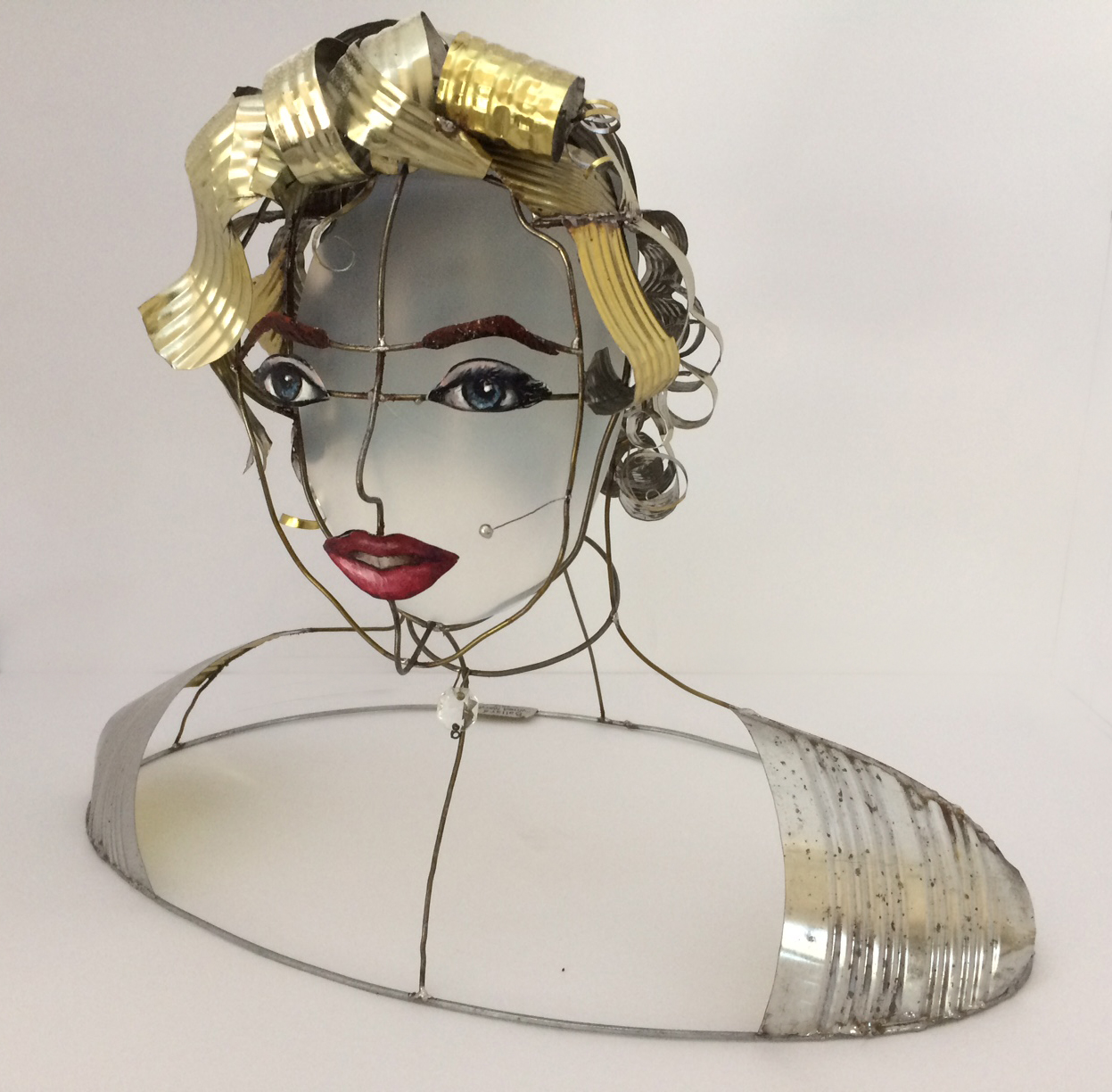   Wired Marilyn   Wire/Tin Sculpture.   16" x 14" x 10" 