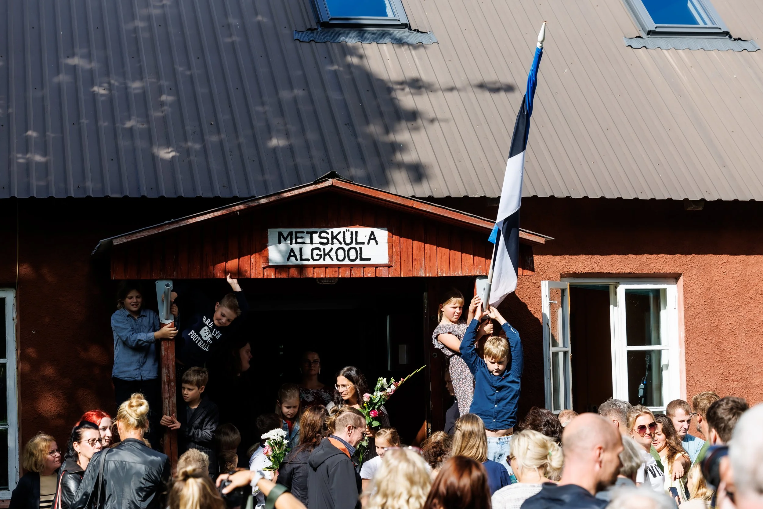 Lääneranna vallajuhid vägivallatsevad kogukonna ja laste kallal