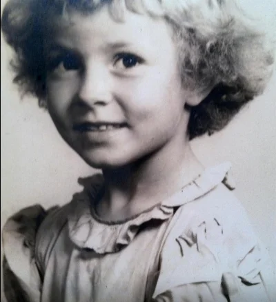 marilyn little girl 2.jpg
